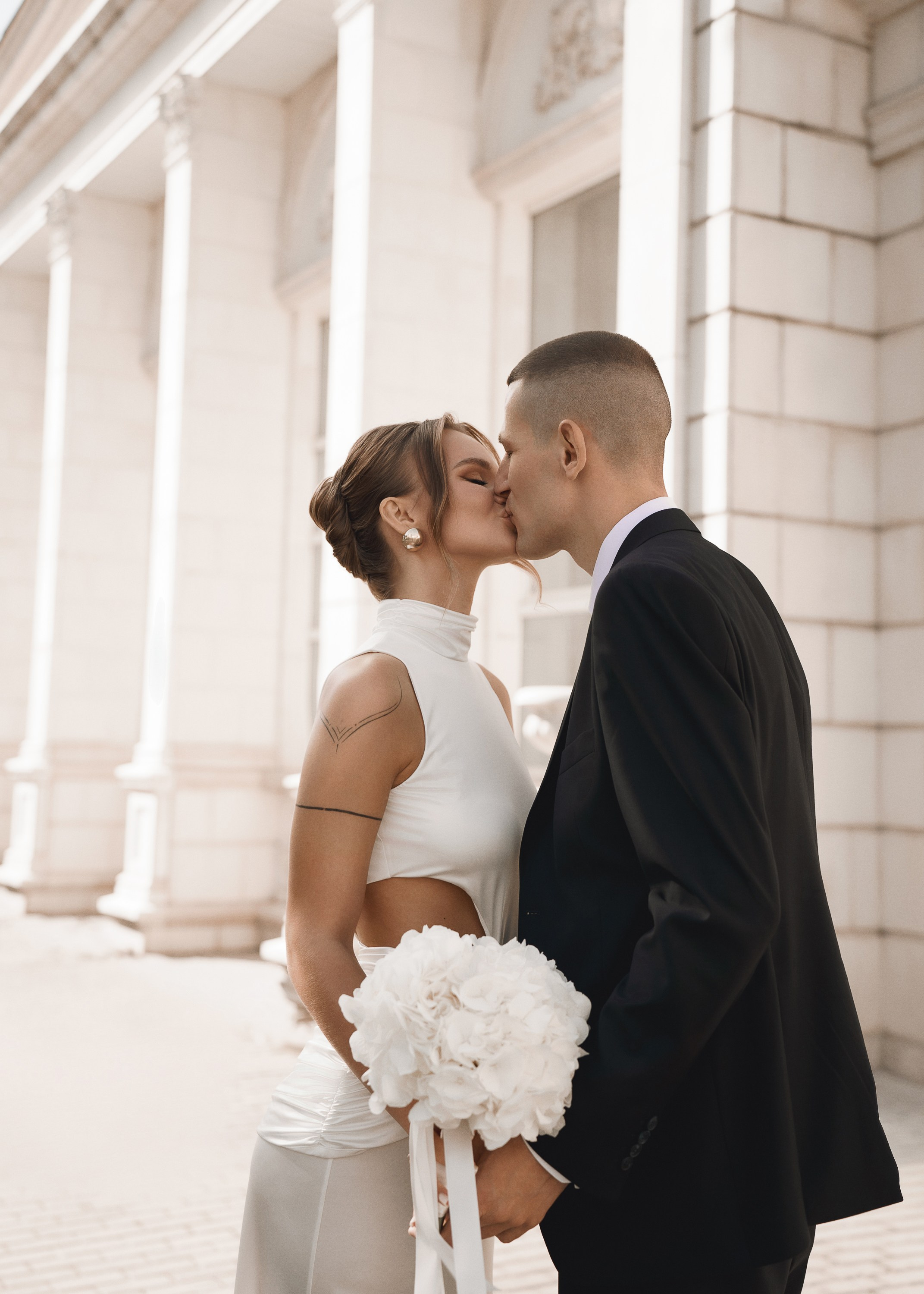 ПОЛИНА И ВЛАДИМИР. Женский портрет