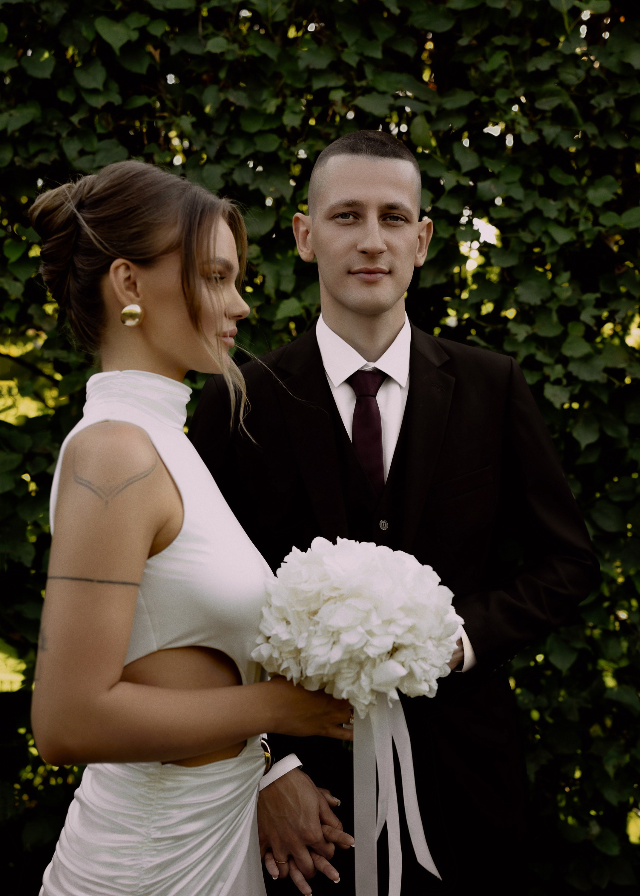 ПОЛИНА И ВЛАДИМИР. Женский портрет