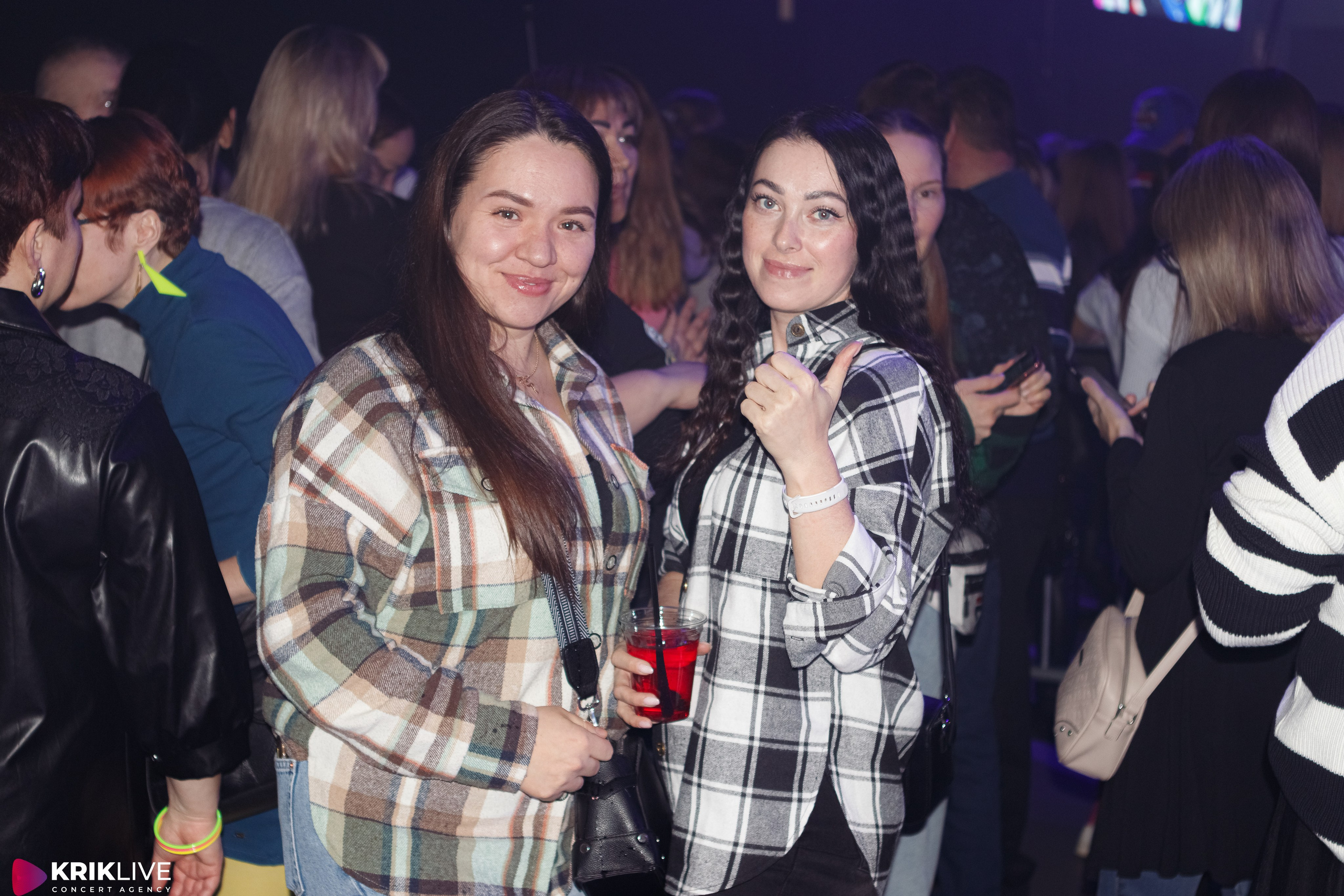 Дискач 90-х. Портретный и пейзажный фотограф Никита Павлов