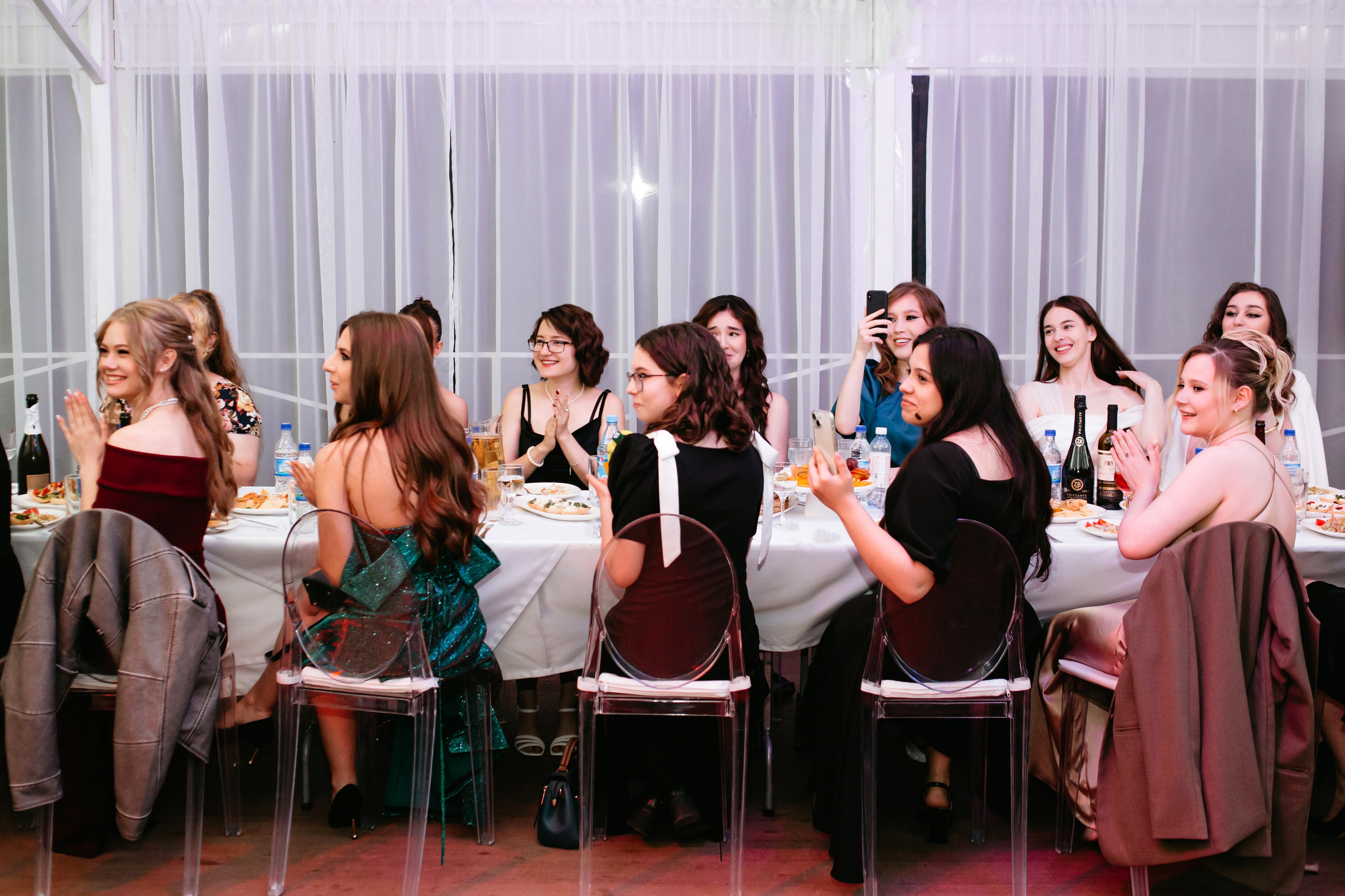 Выпускной 2025 (41 школа) 11 класс. Фотограф в Челябинске Ополихина Анна