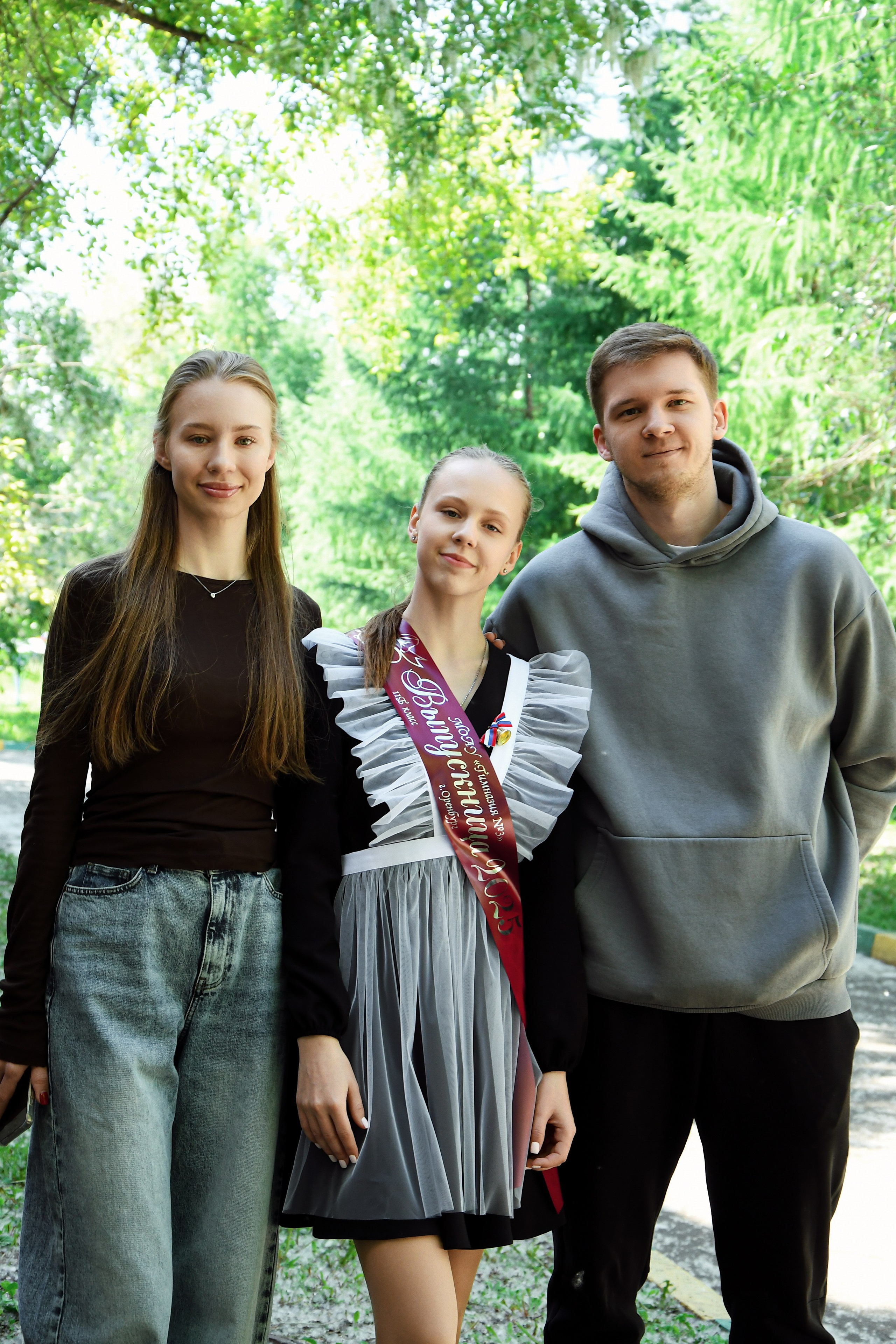 Линейка Гимназия Nº3. Фотограф Оренбург I Кристина Подольская
