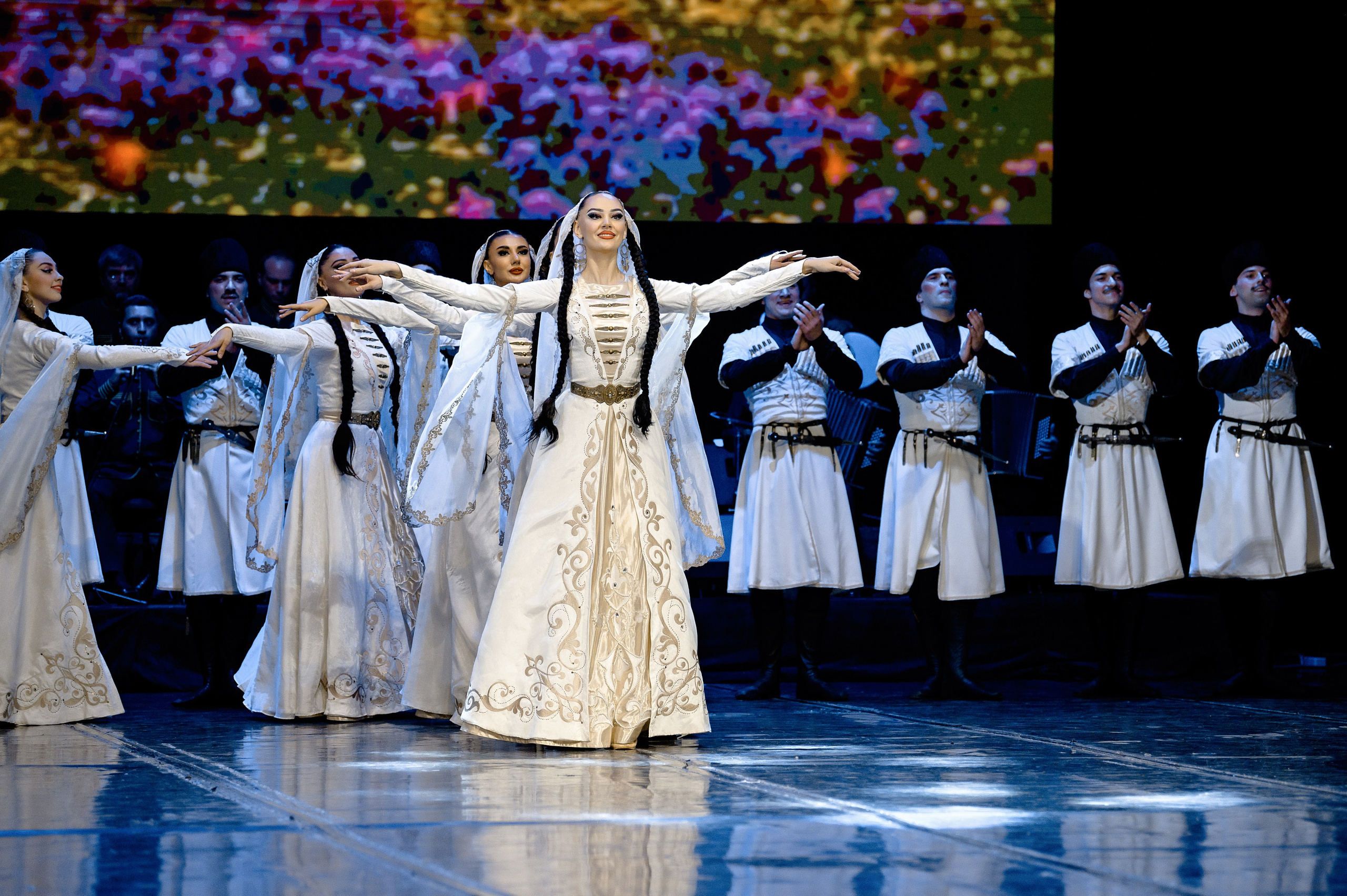 Ансамбль «Лезгинка» концерт в Махачкале. РЕПОРТАЖНЫЙ И БИЗНЕС ФОТОГРАФ В МОСКВЕ, ЕГОР НИКОЛАЕВ