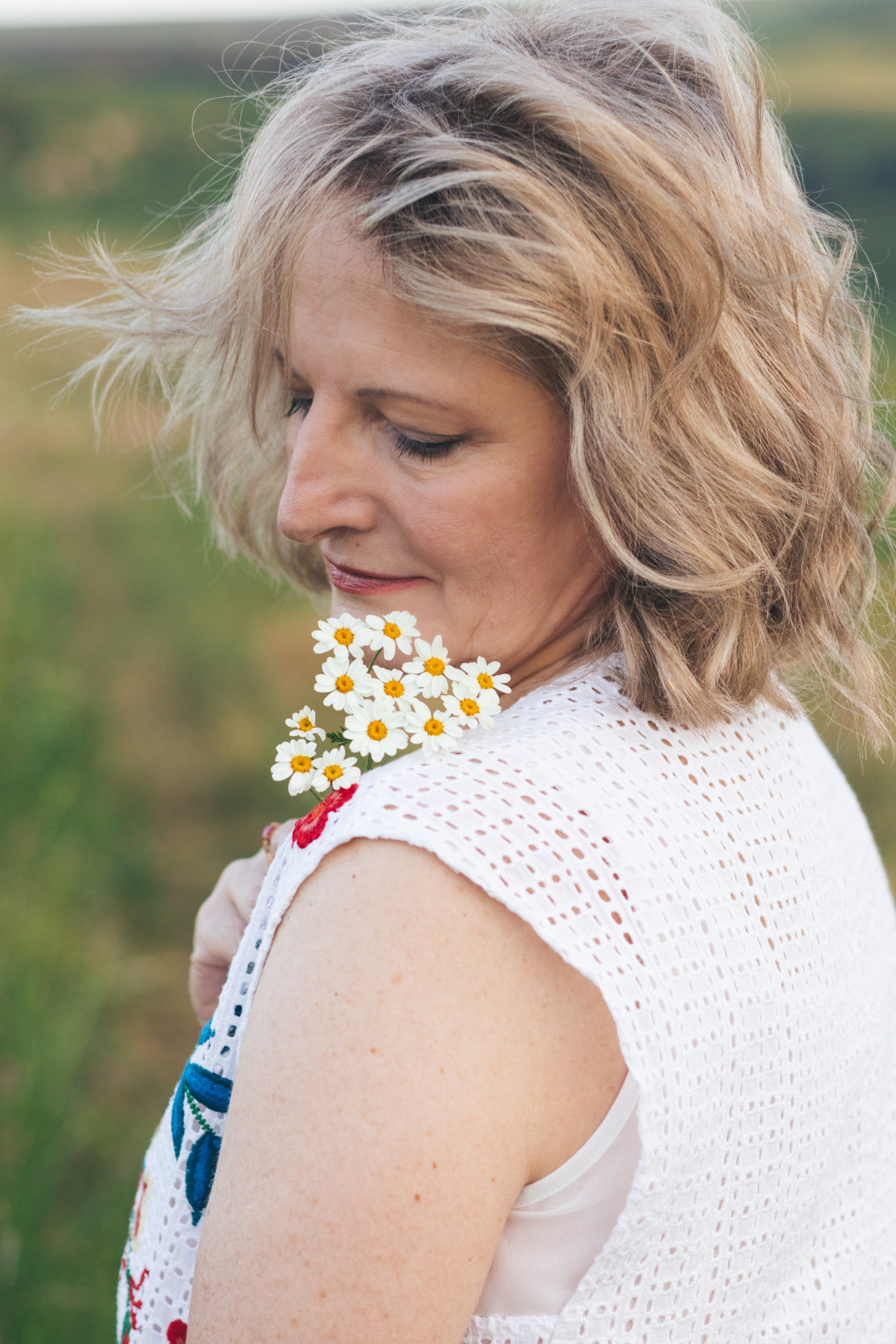 Женский портрет на природе. Фотограф в Кисловодске Юлия Танасова