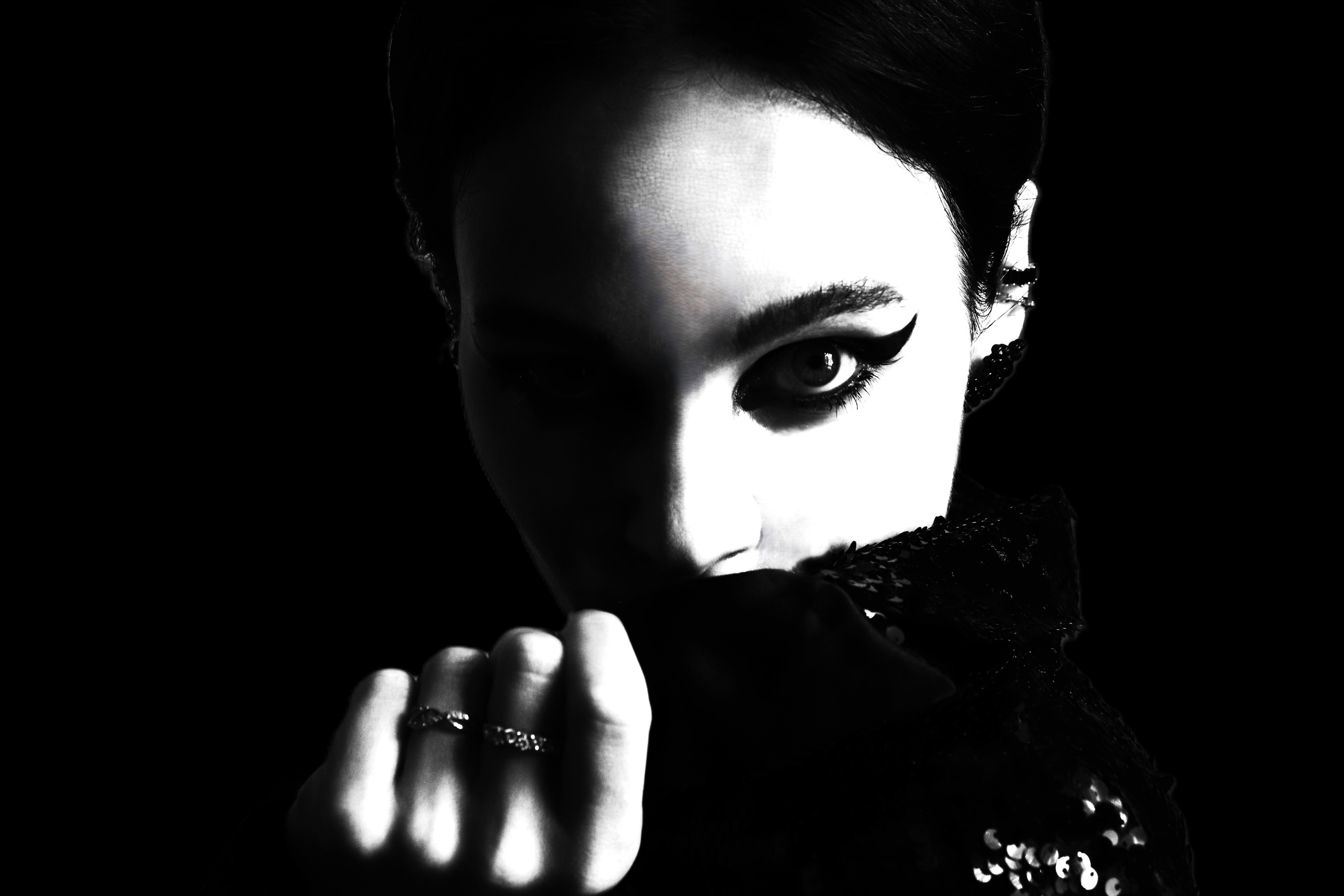 XIII. Juliarubis.com