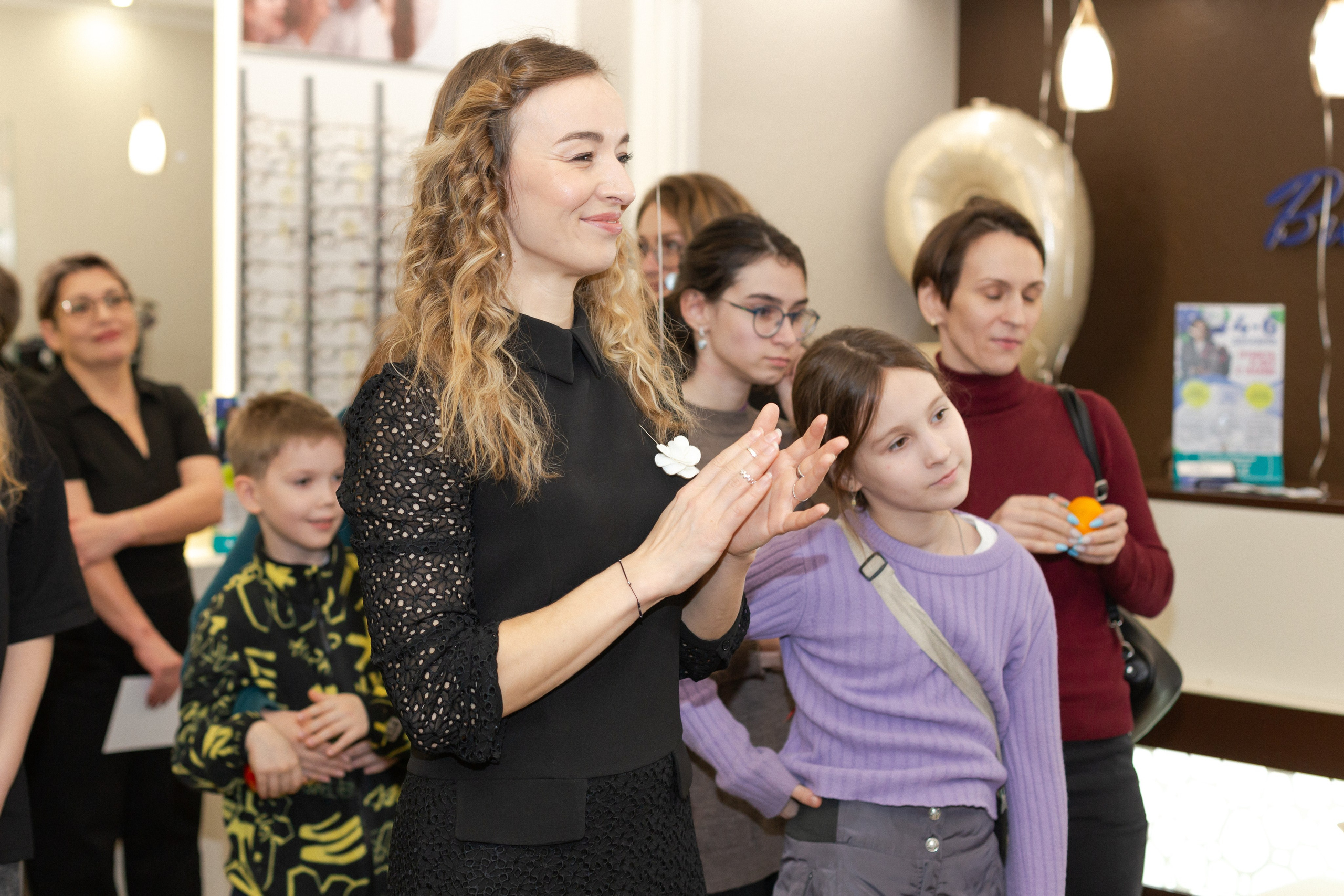 День рождения оптики «Вижу мир». Ирина Квасова | Фотограф в стиле VOGUE | Тюмень