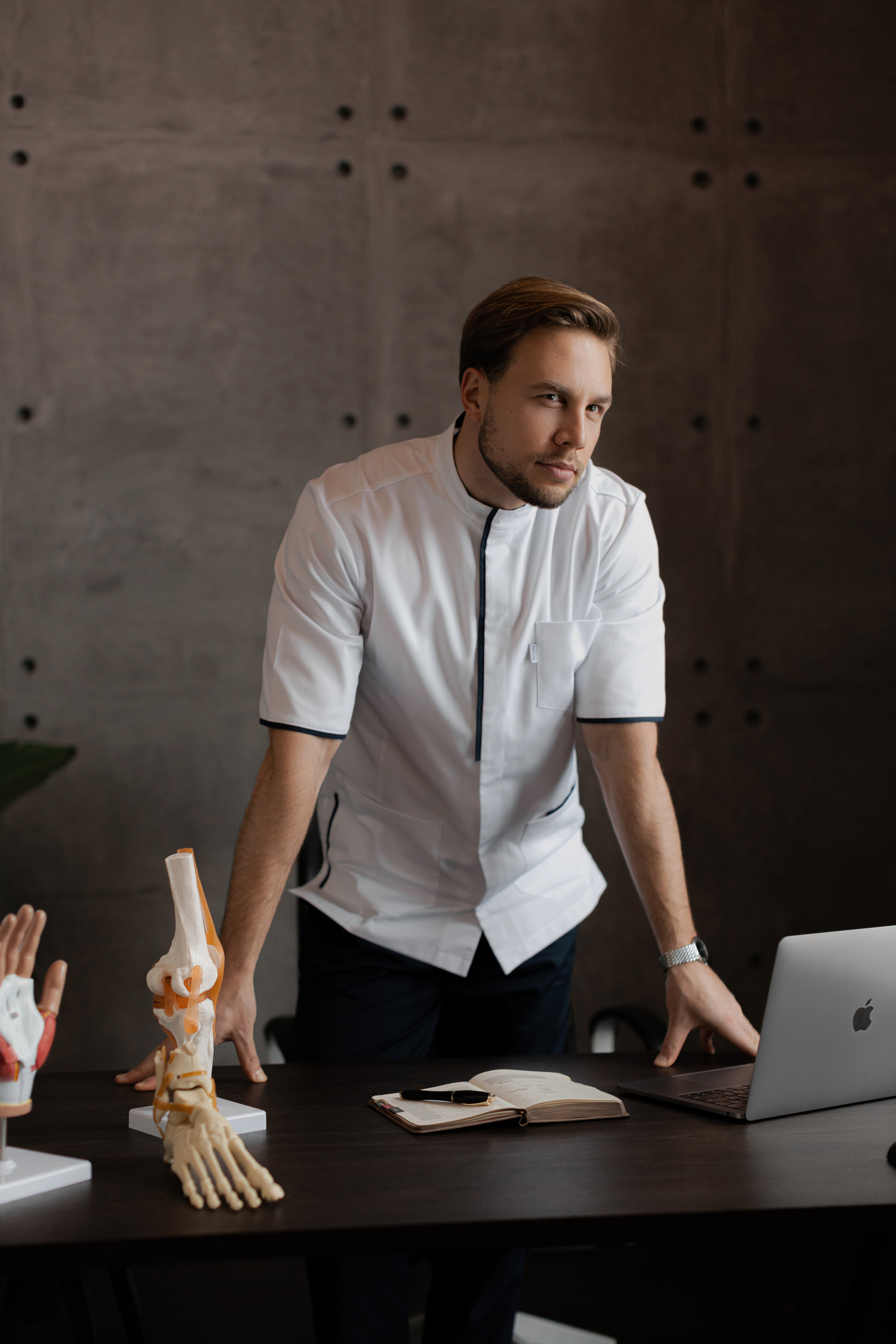 Травматолог — Ортопед. Фотограф Анастасия Пинчук