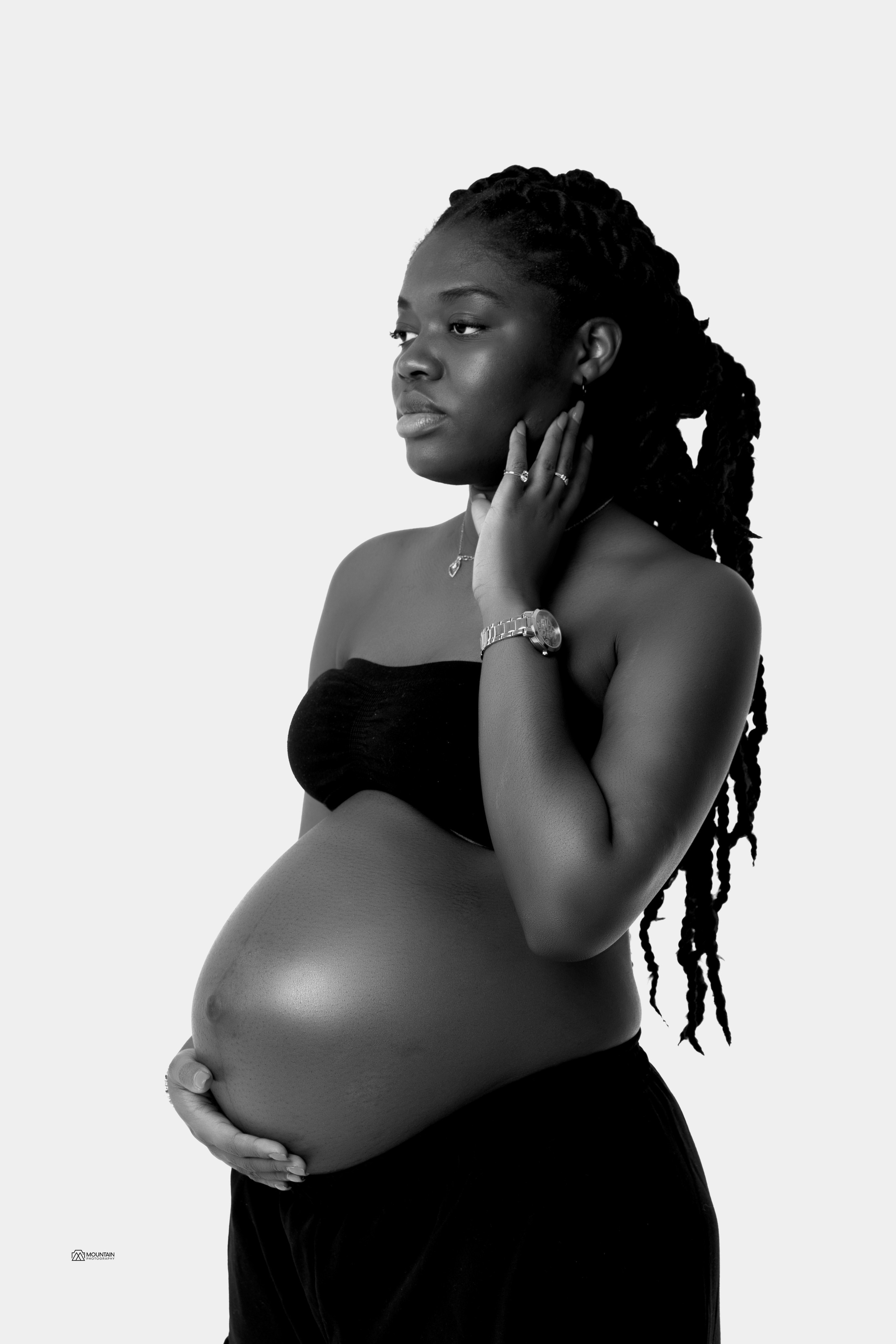 Maternity Photoshoot. Я занимаюсь событийной, свадебной, товарной, студийной… фотографией