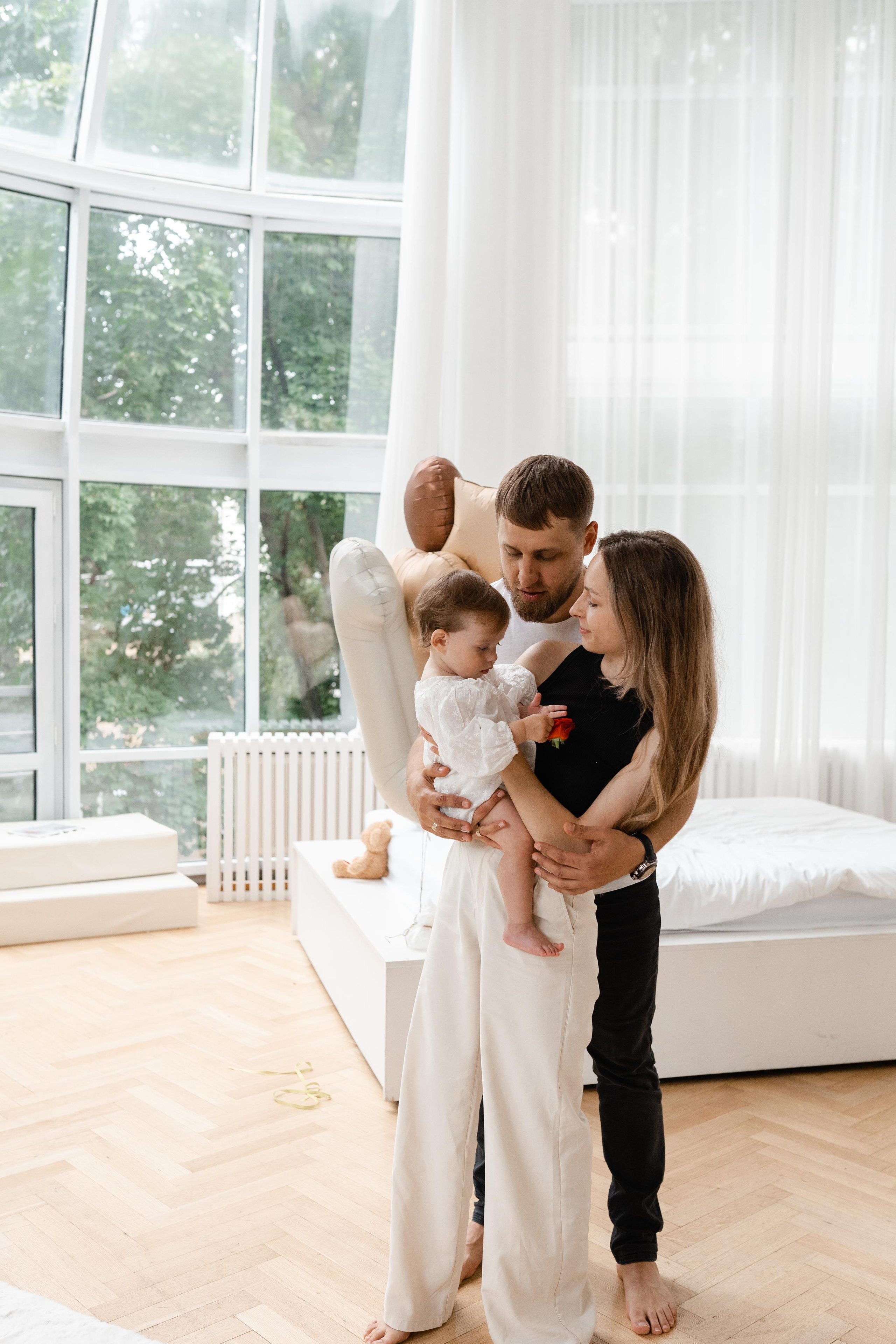 Семейная фотосессия в студии в Москве, семейный фотограф Анна Полушина. Свадебный фотограф в Москве Анна Полушина