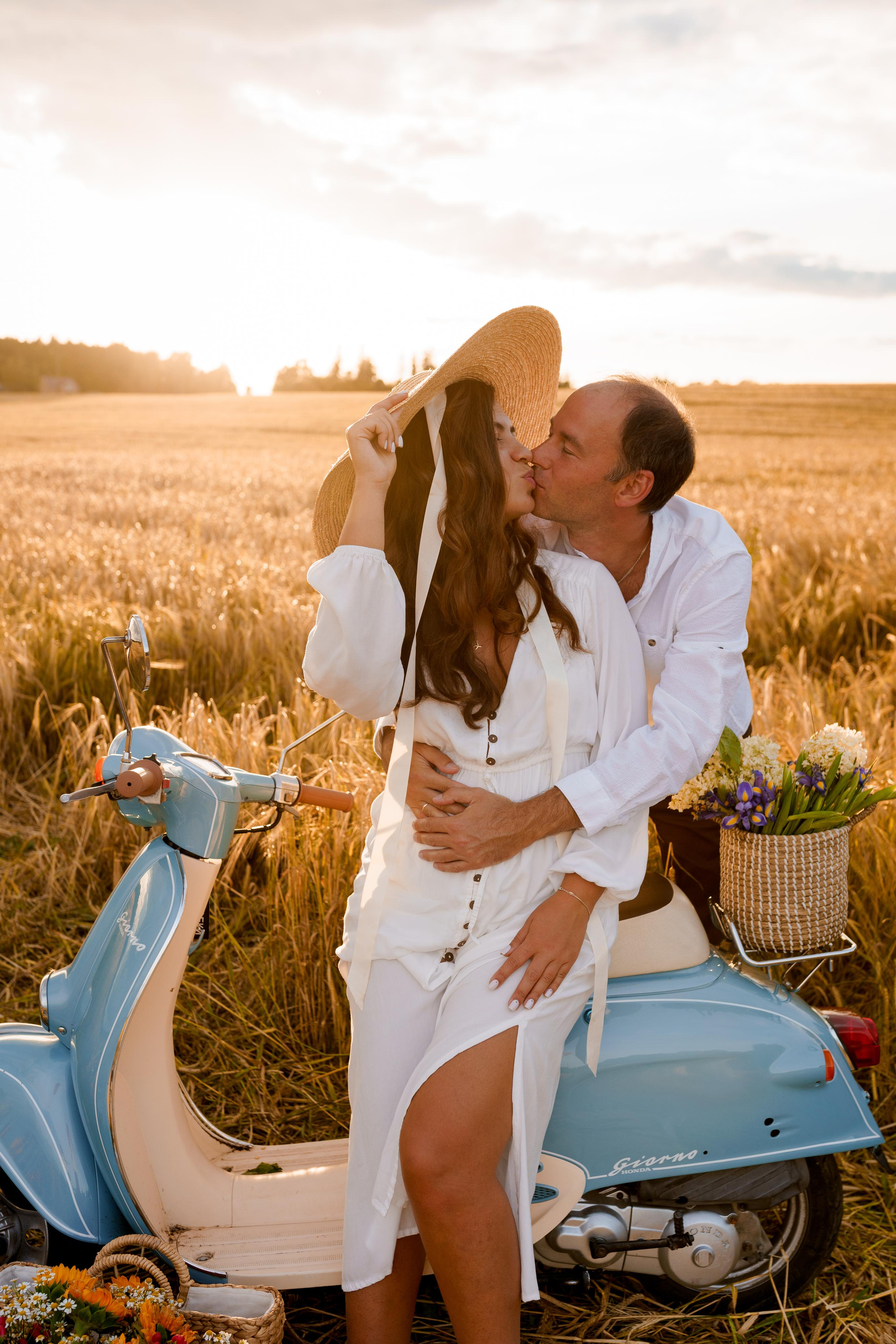 Семейная фотосессия в студии в Москве, семейный фотограф Анна Полушина. Свадебный фотограф в Москве Анна Полушина