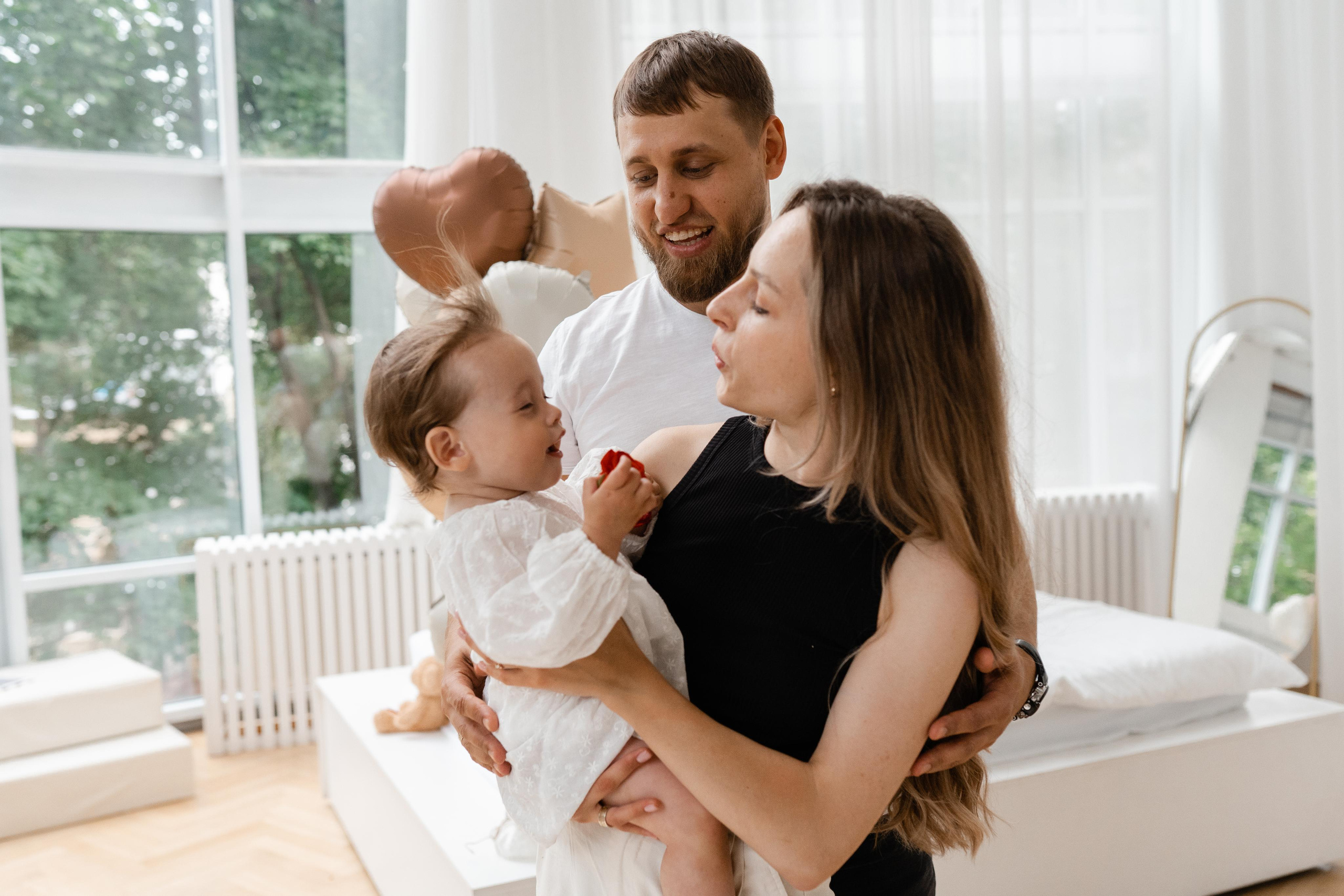 Семейная фотосессия в студии в Москве, семейный фотограф Анна Полушина. Свадебный фотограф в Москве Анна Полушина
