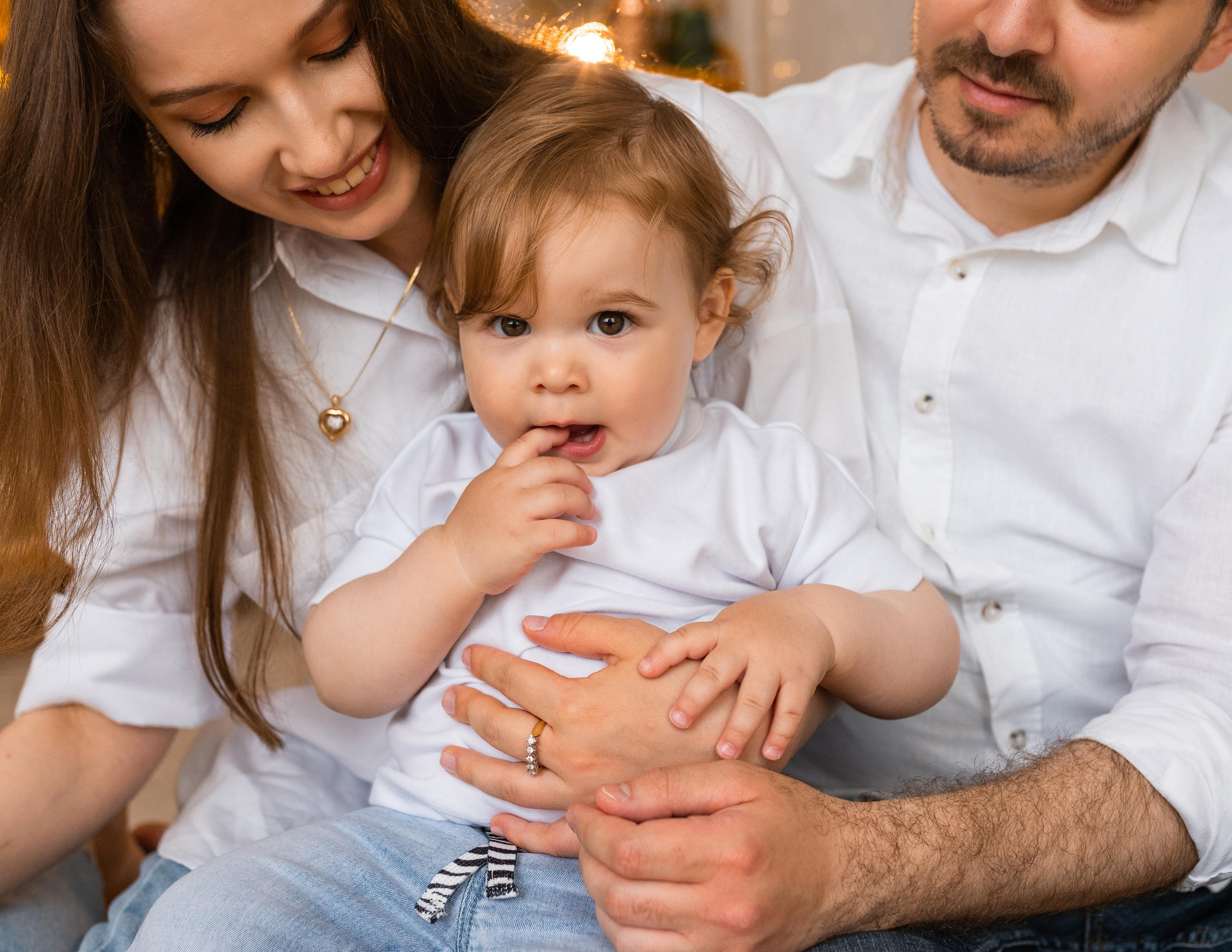 Семейная фотосессия в студии в Москве, семейный фотограф Анна Полушина. Свадебный фотограф в Москве Анна Полушина