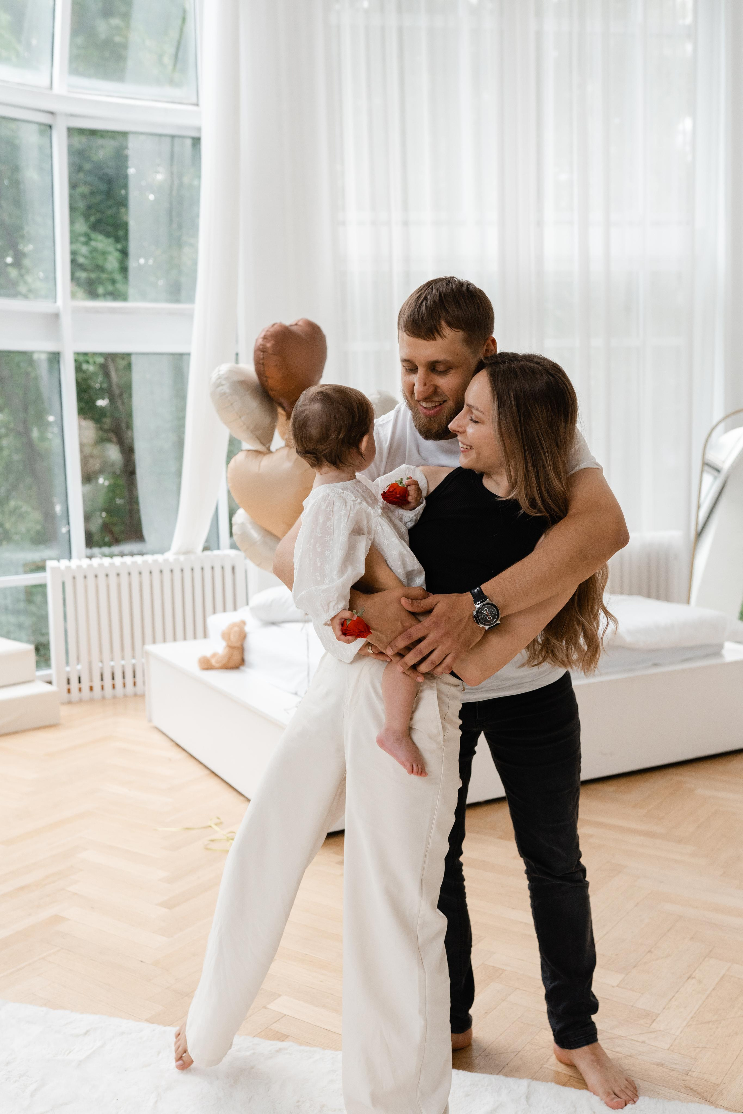 Семейная фотосессия в студии в Москве, семейный фотограф Анна Полушина. Свадебный фотограф в Москве Анна Полушина