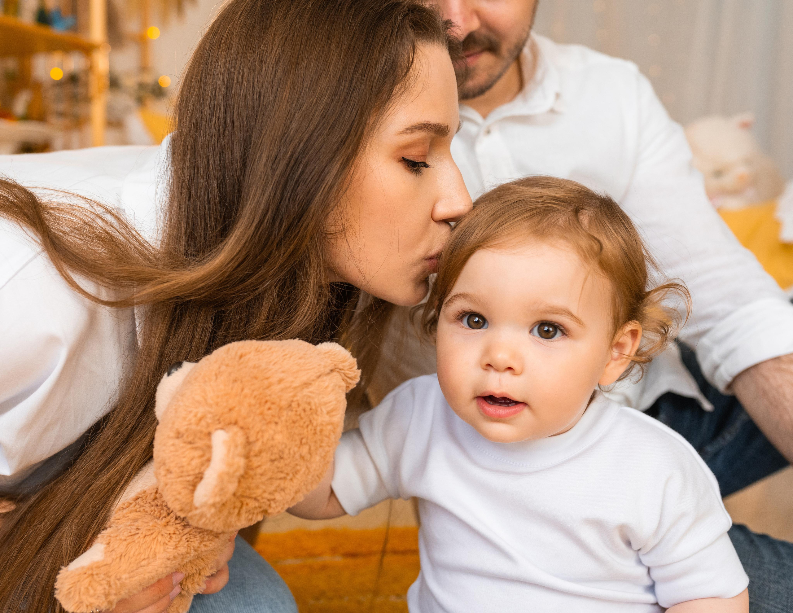 Семейная фотосессия в студии в Москве, семейный фотограф Анна Полушина. Свадебный фотограф в Москве Анна Полушина