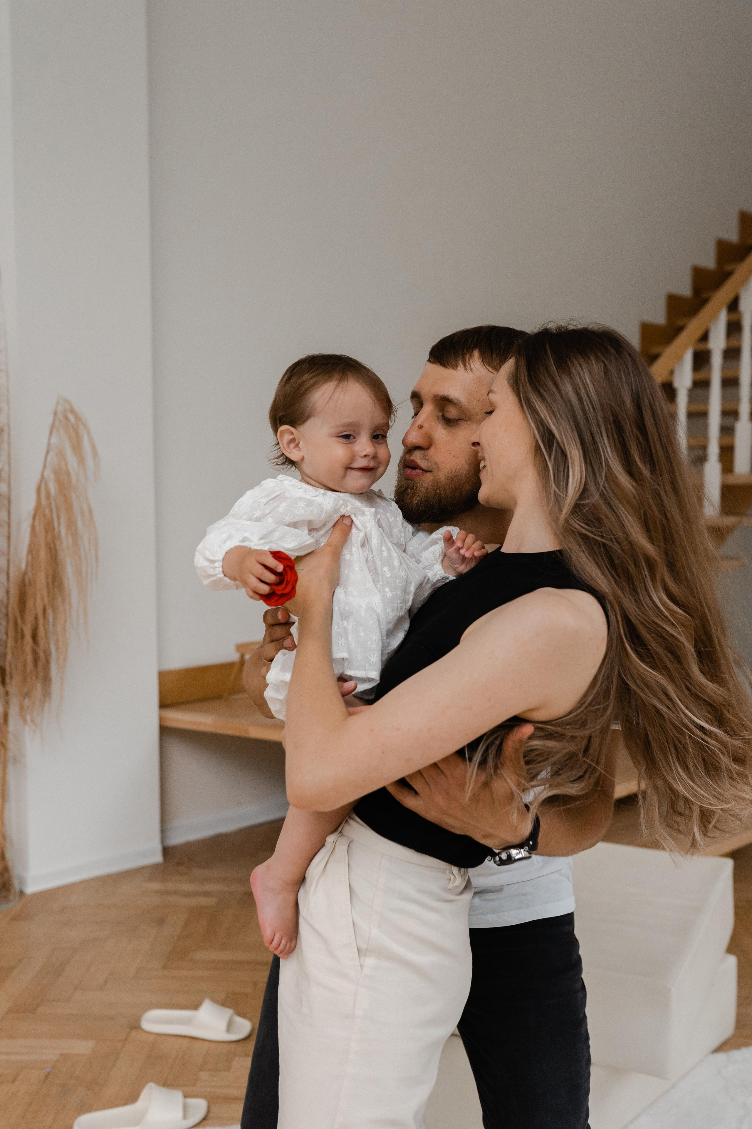 Семейная фотосессия в студии в Москве, семейный фотограф Анна Полушина. Свадебный фотограф в Москве Анна Полушина