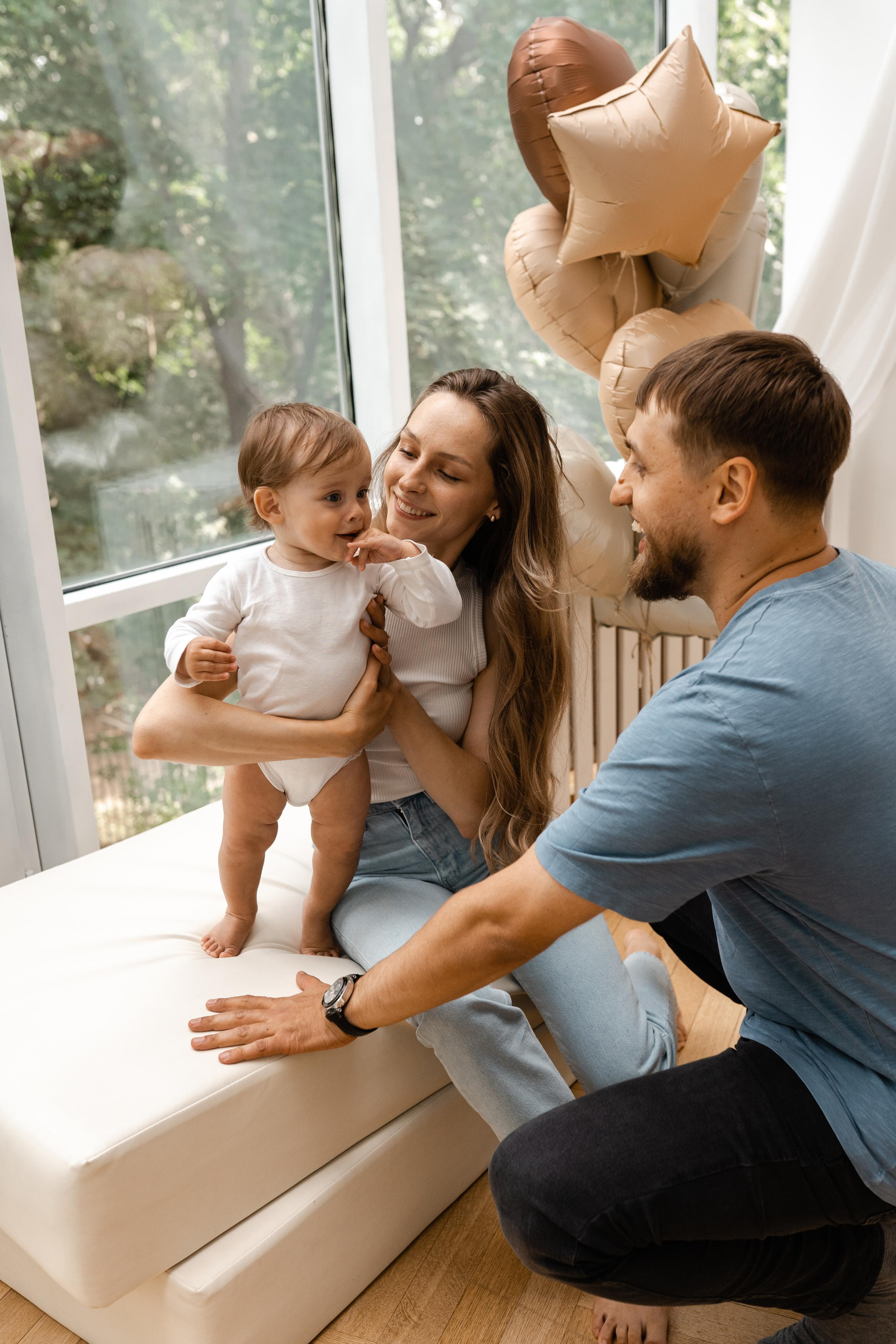 Семейная фотосессия в студии в Москве, семейный фотограф Анна Полушина. Свадебный фотограф в Москве Анна Полушина