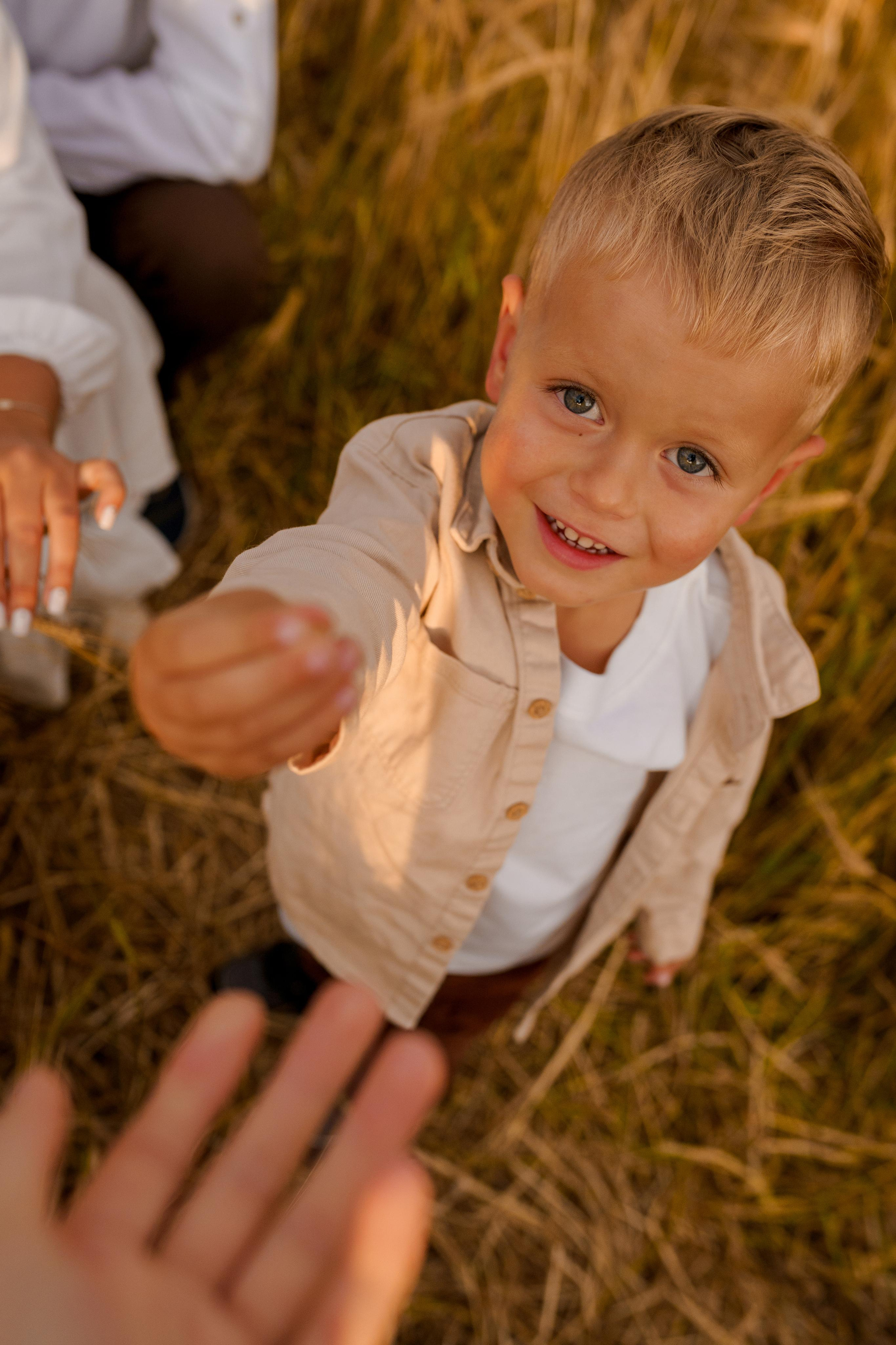 Семейная фотосессия в студии в Москве, семейный фотограф Анна Полушина. Свадебный фотограф в Москве Анна Полушина