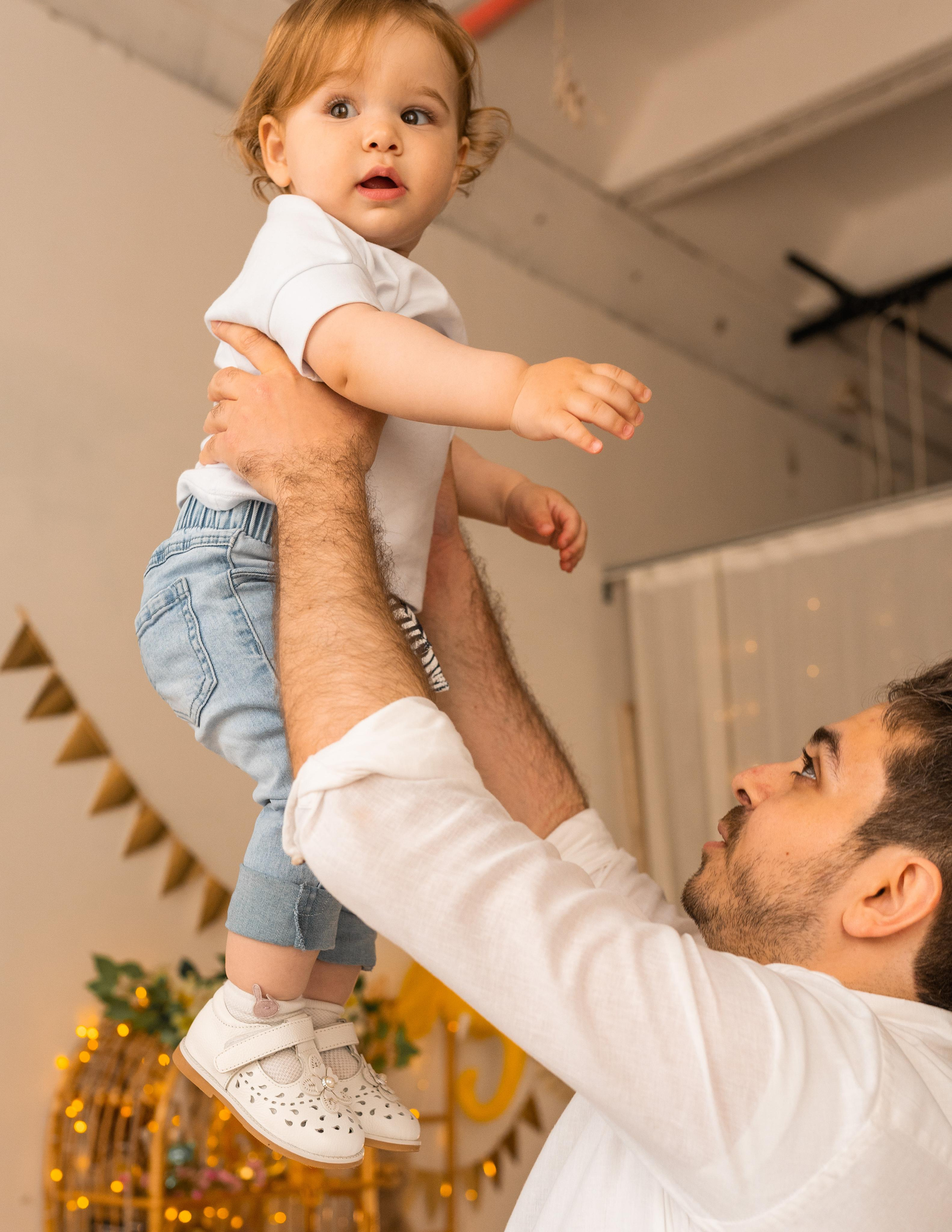 Семейная фотосессия в студии в Москве, семейный фотограф Анна Полушина. Свадебный фотограф в Москве Анна Полушина