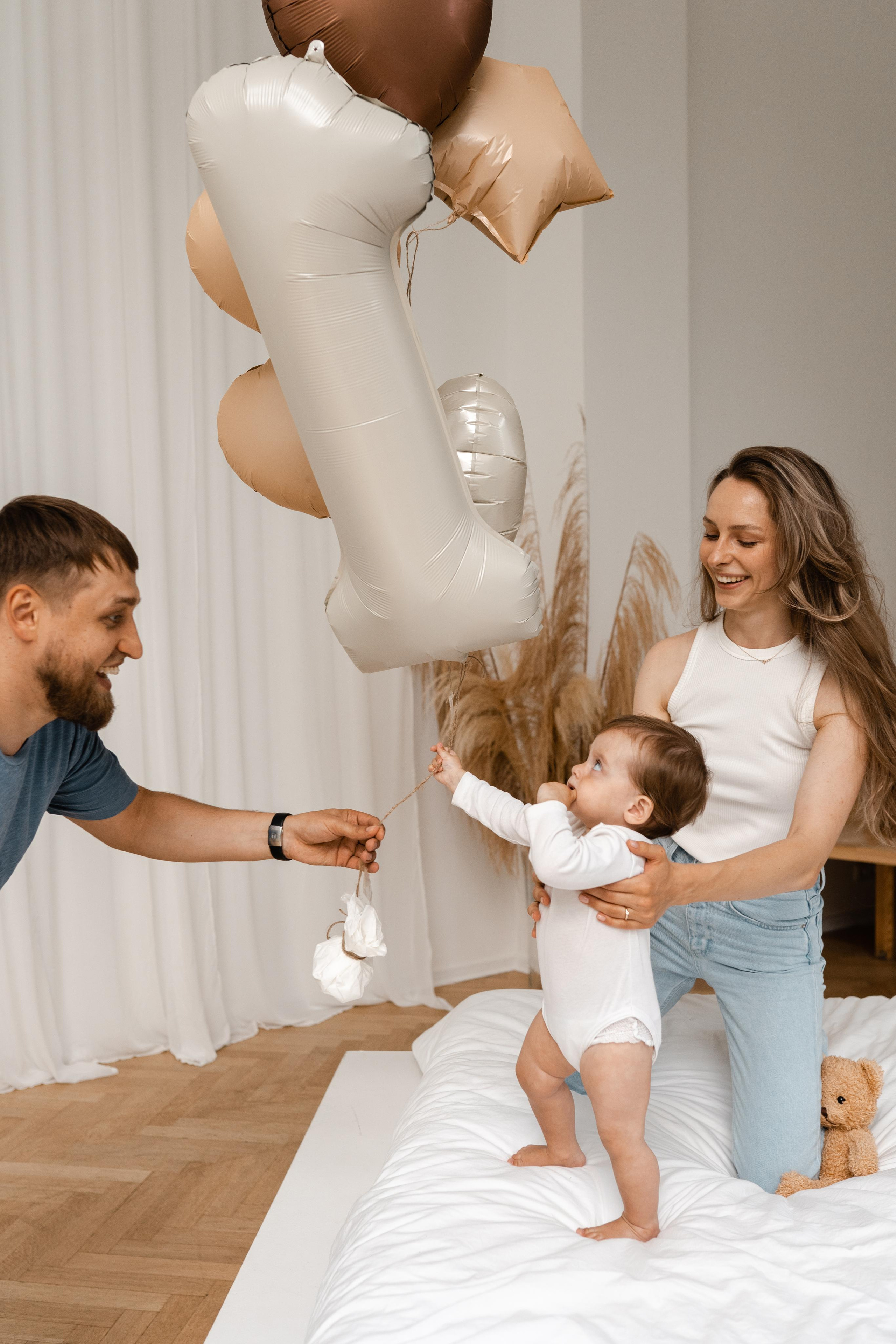 Семейная фотосессия в студии в Москве, семейный фотограф Анна Полушина. Свадебный фотограф в Москве Анна Полушина