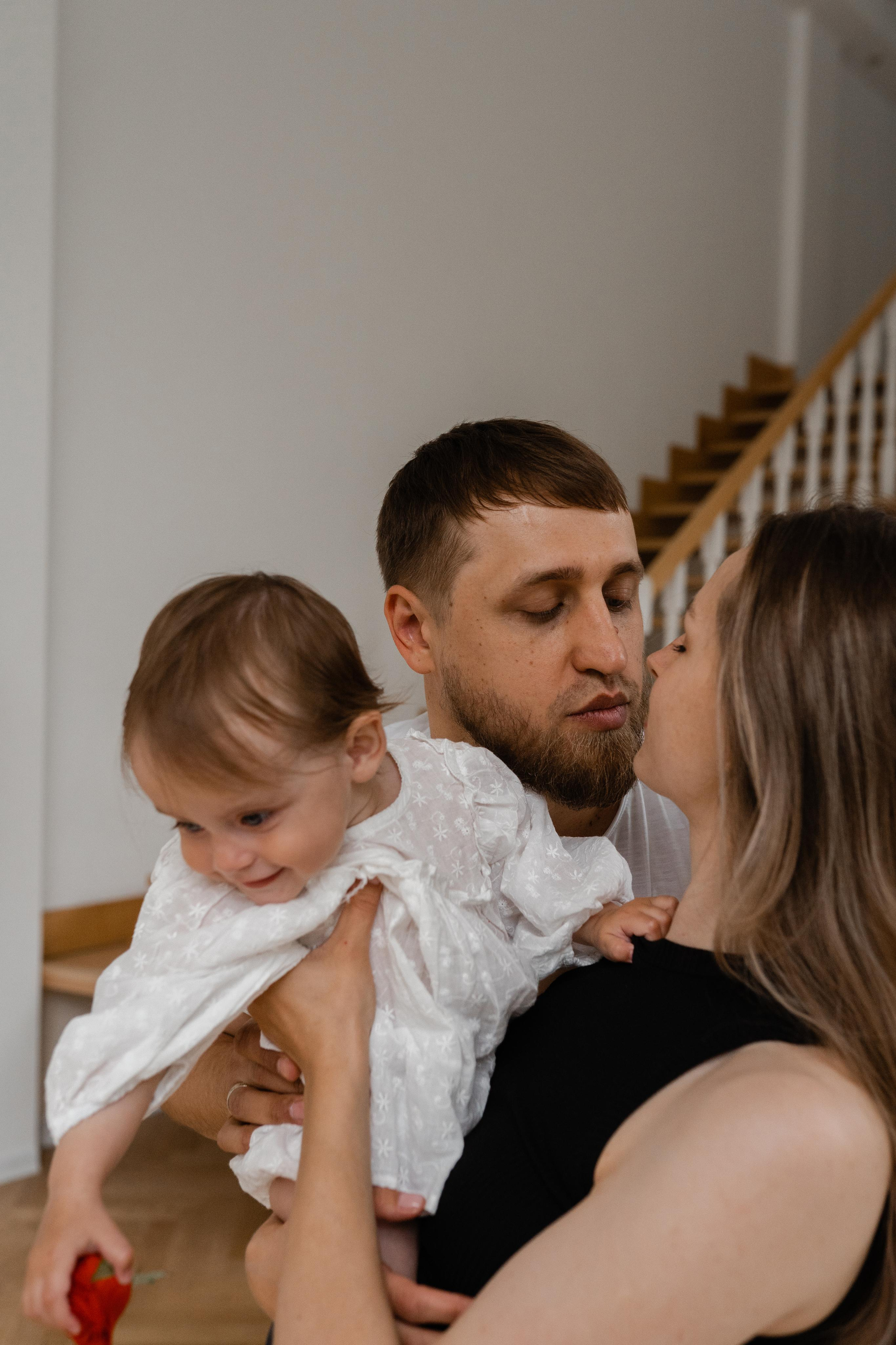 Семейная фотосессия в студии в Москве, семейный фотограф Анна Полушина. Свадебный фотограф в Москве Анна Полушина