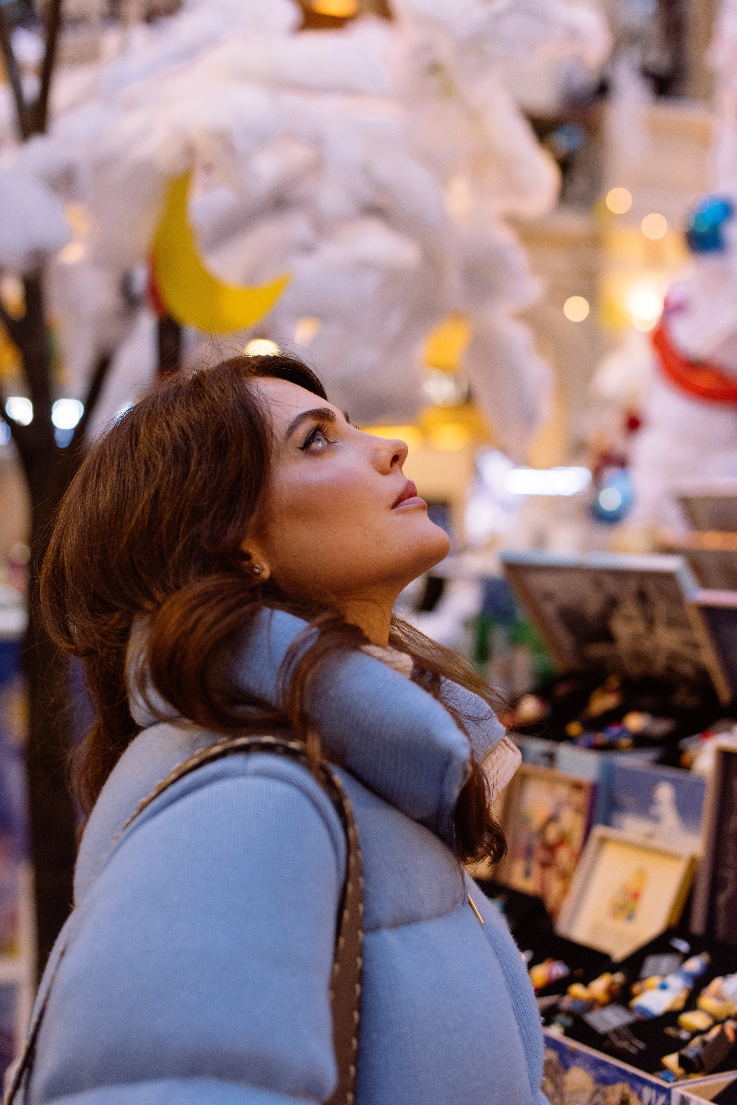 Алена на ярмарке у ГУМа. Свадебный фотограф в Москве Анна Полушина