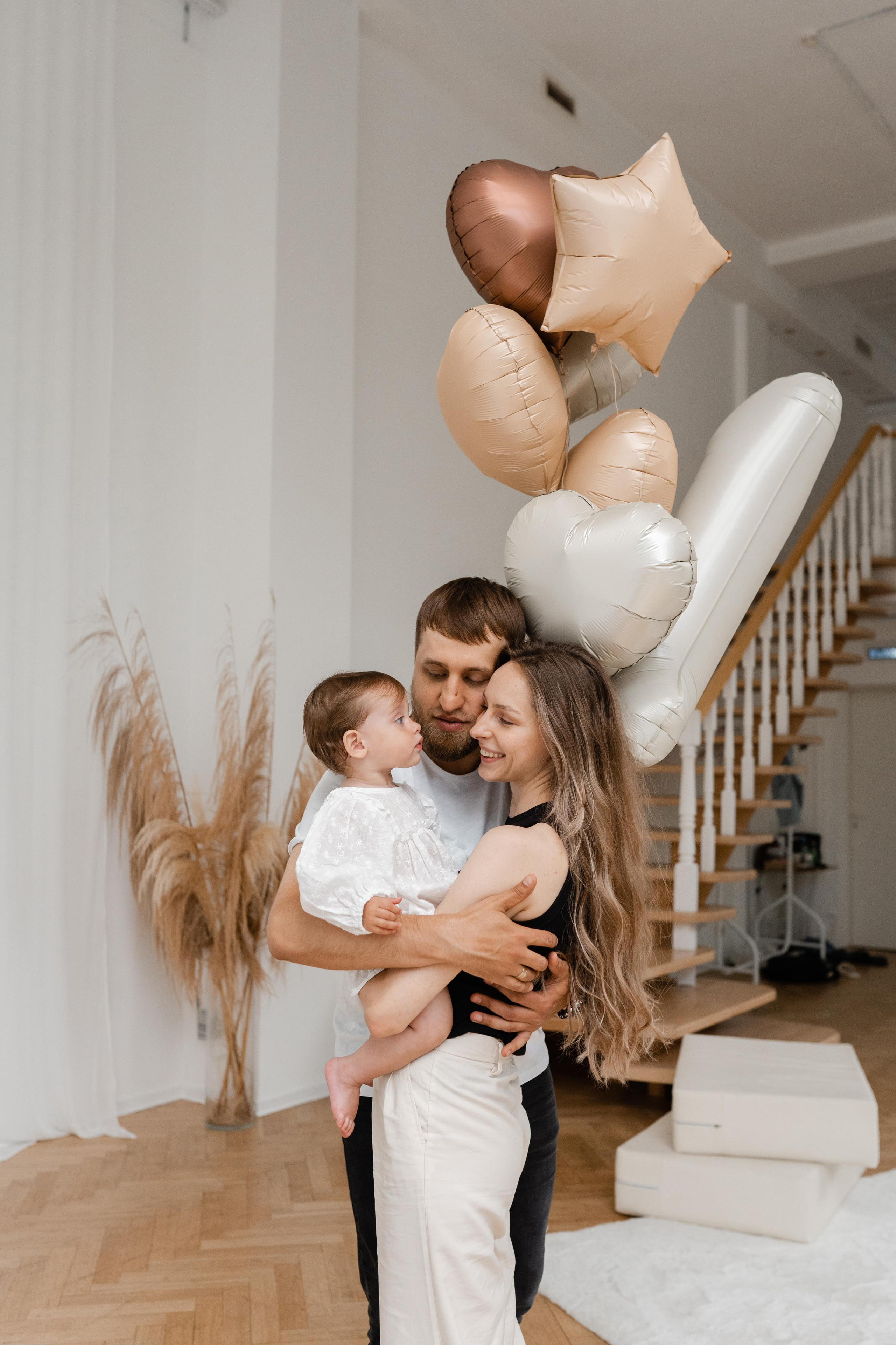 Семейная фотосессия в студии в Москве, семейный фотограф Анна Полушина. Свадебный фотограф в Москве Анна Полушина