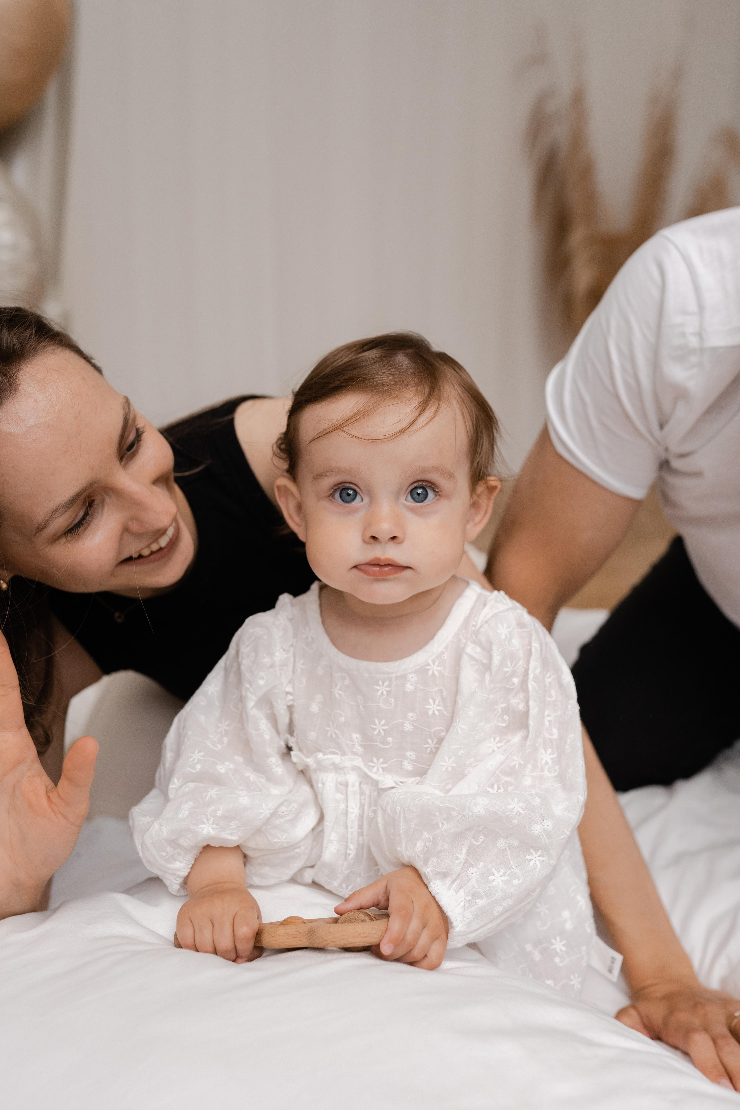 Семейная фотосессия в студии в Москве, семейный фотограф Анна Полушина. Свадебный фотограф в Москве Анна Полушина