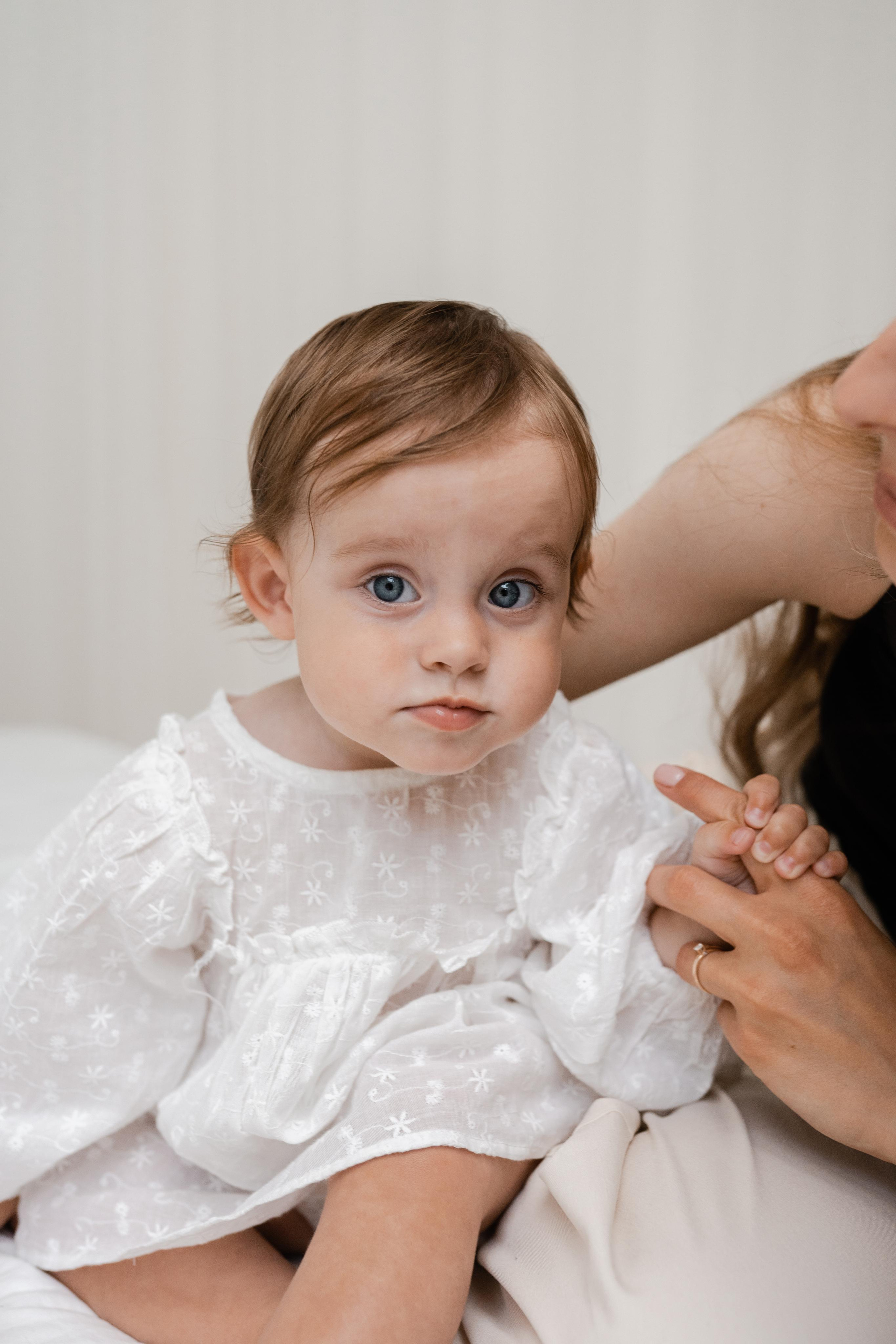 Семейная фотосессия в студии в Москве, семейный фотограф Анна Полушина. Свадебный фотограф в Москве Анна Полушина