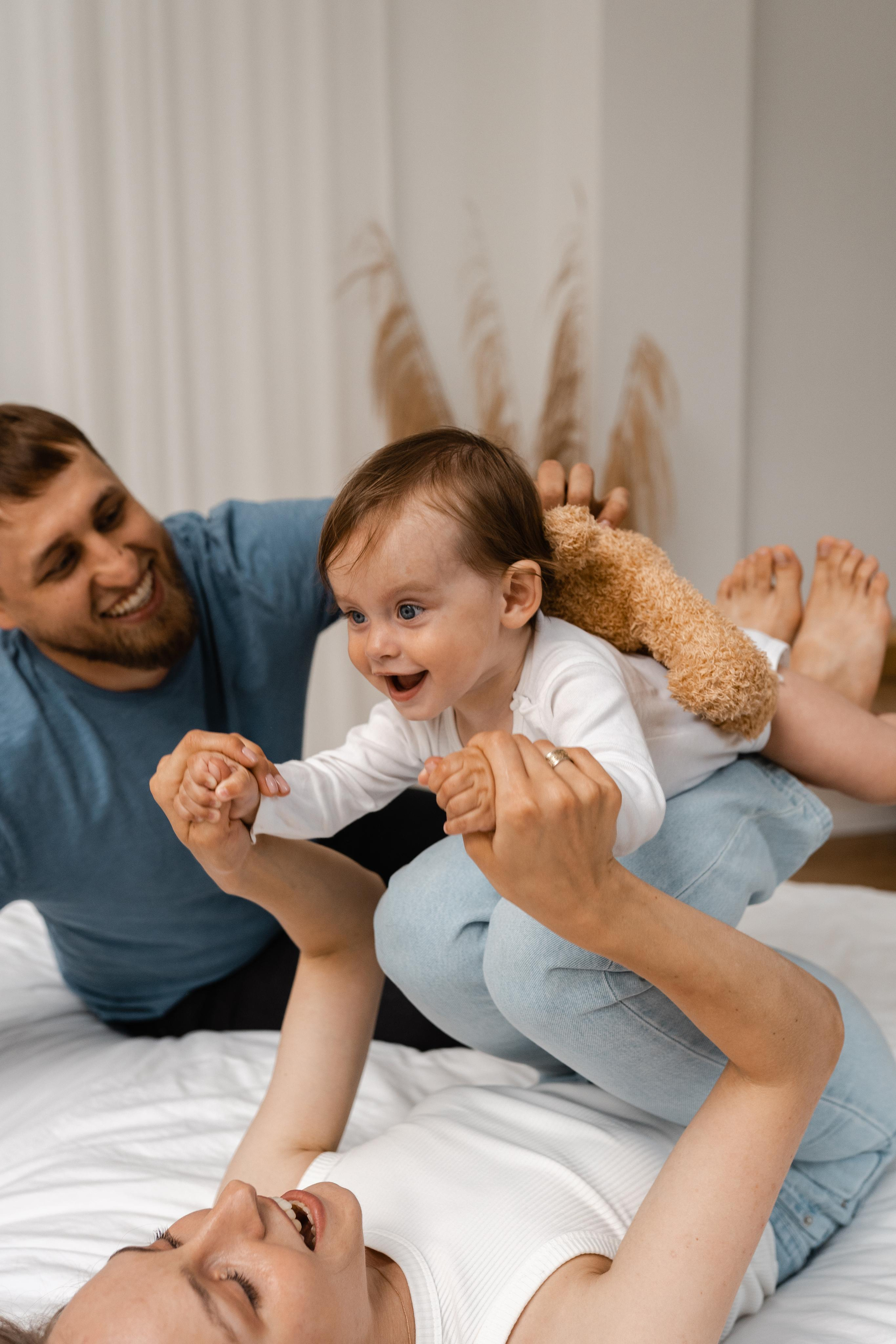 Семейная фотосессия в студии в Москве, семейный фотограф Анна Полушина. Свадебный фотограф в Москве Анна Полушина