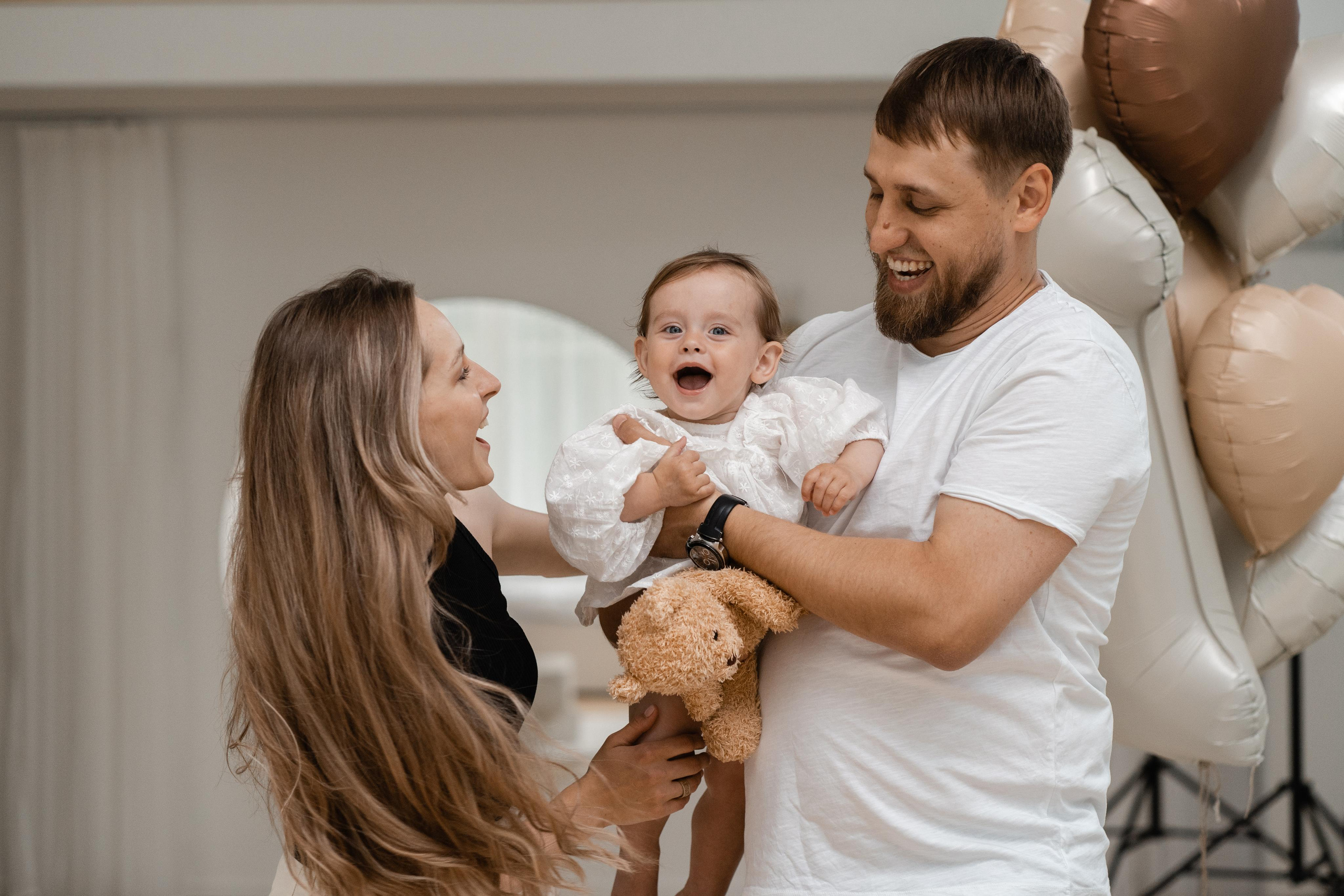 Семейная фотосессия в студии в Москве, семейный фотограф Анна Полушина. Свадебный фотограф в Москве Анна Полушина