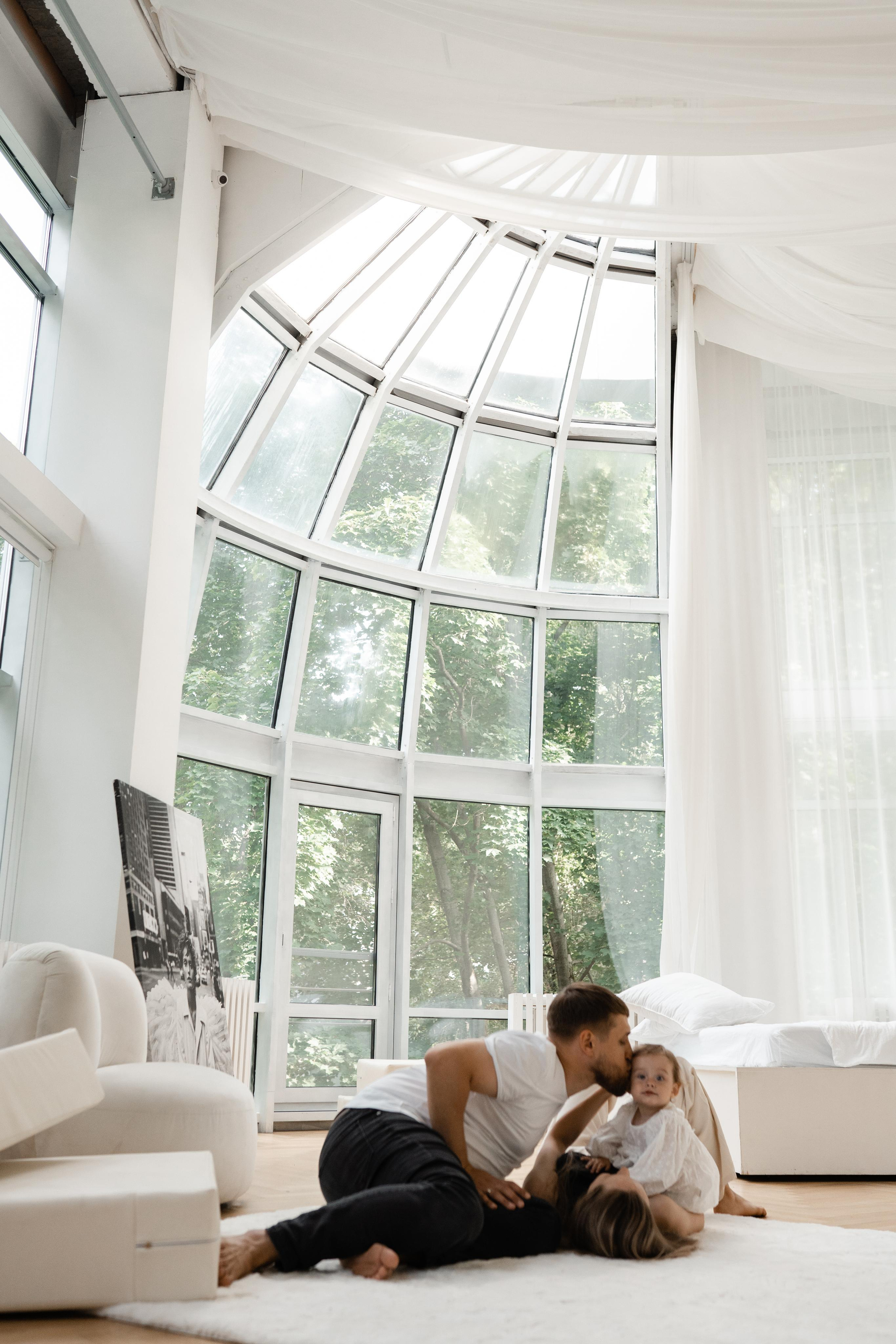 Семейная фотосессия в студии в Москве, семейный фотограф Анна Полушина. Свадебный фотограф в Москве Анна Полушина