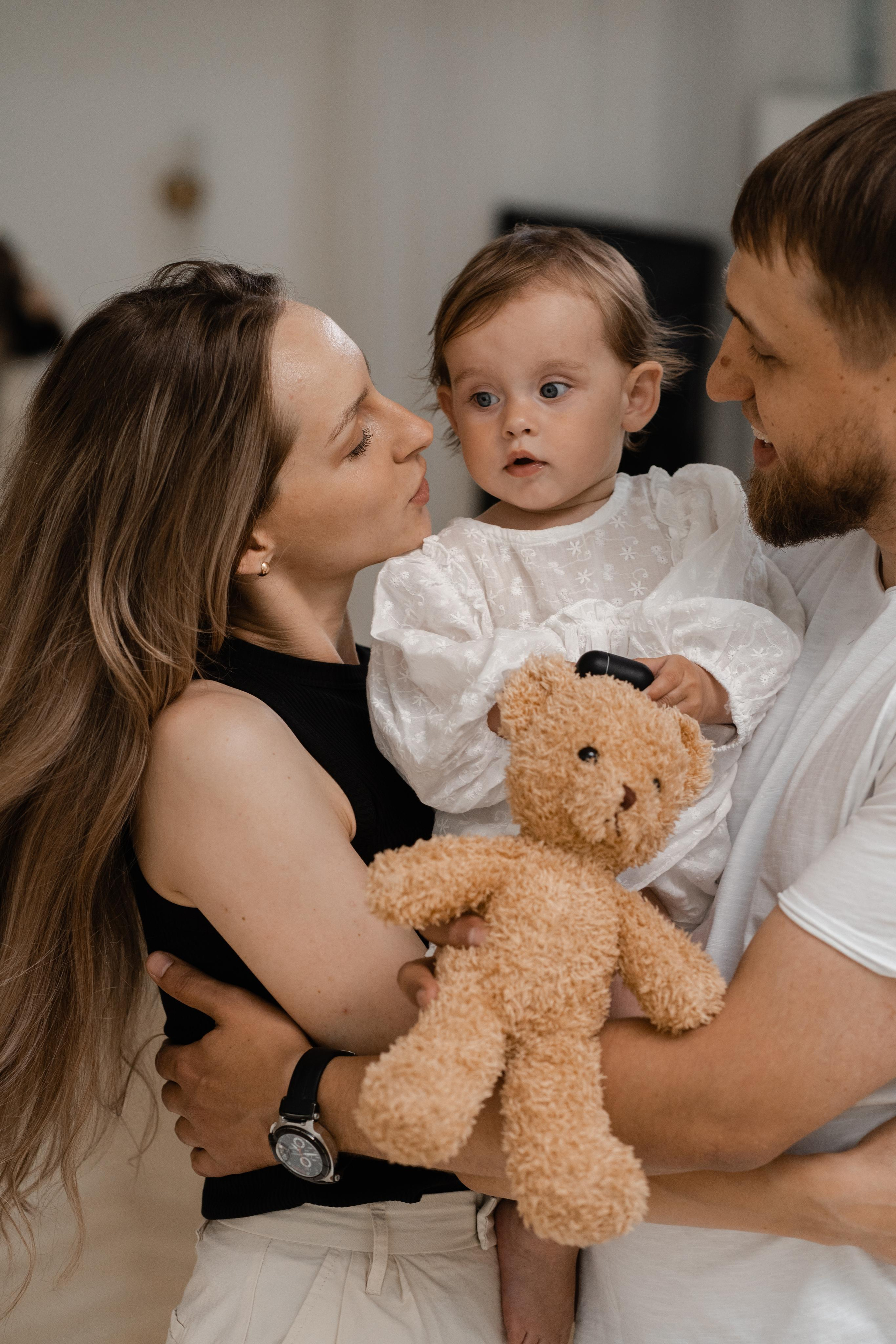 Семейная фотосессия в студии в Москве, семейный фотограф Анна Полушина. Свадебный фотограф в Москве Анна Полушина
