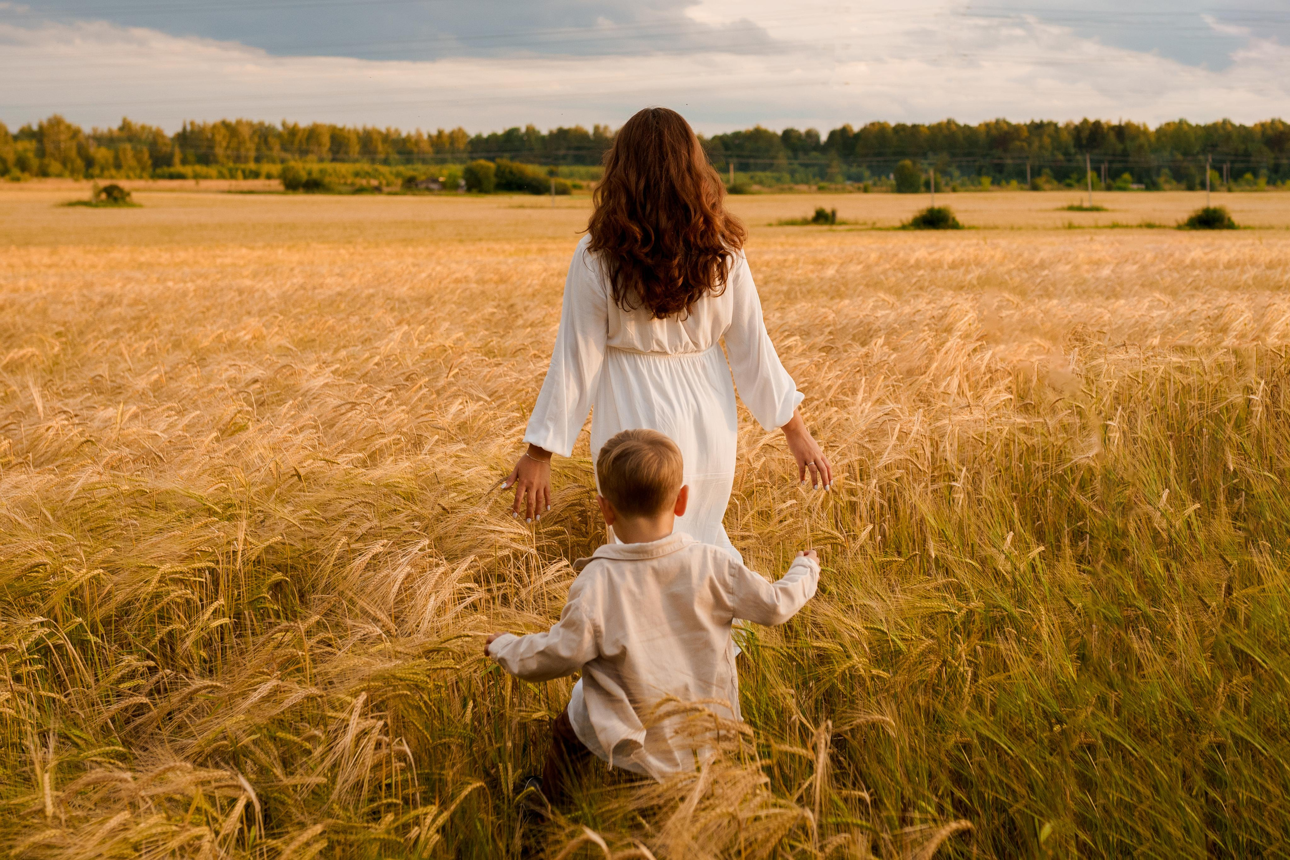 Семейная фотосессия в студии в Москве, семейный фотограф Анна Полушина. Свадебный фотограф в Москве Анна Полушина