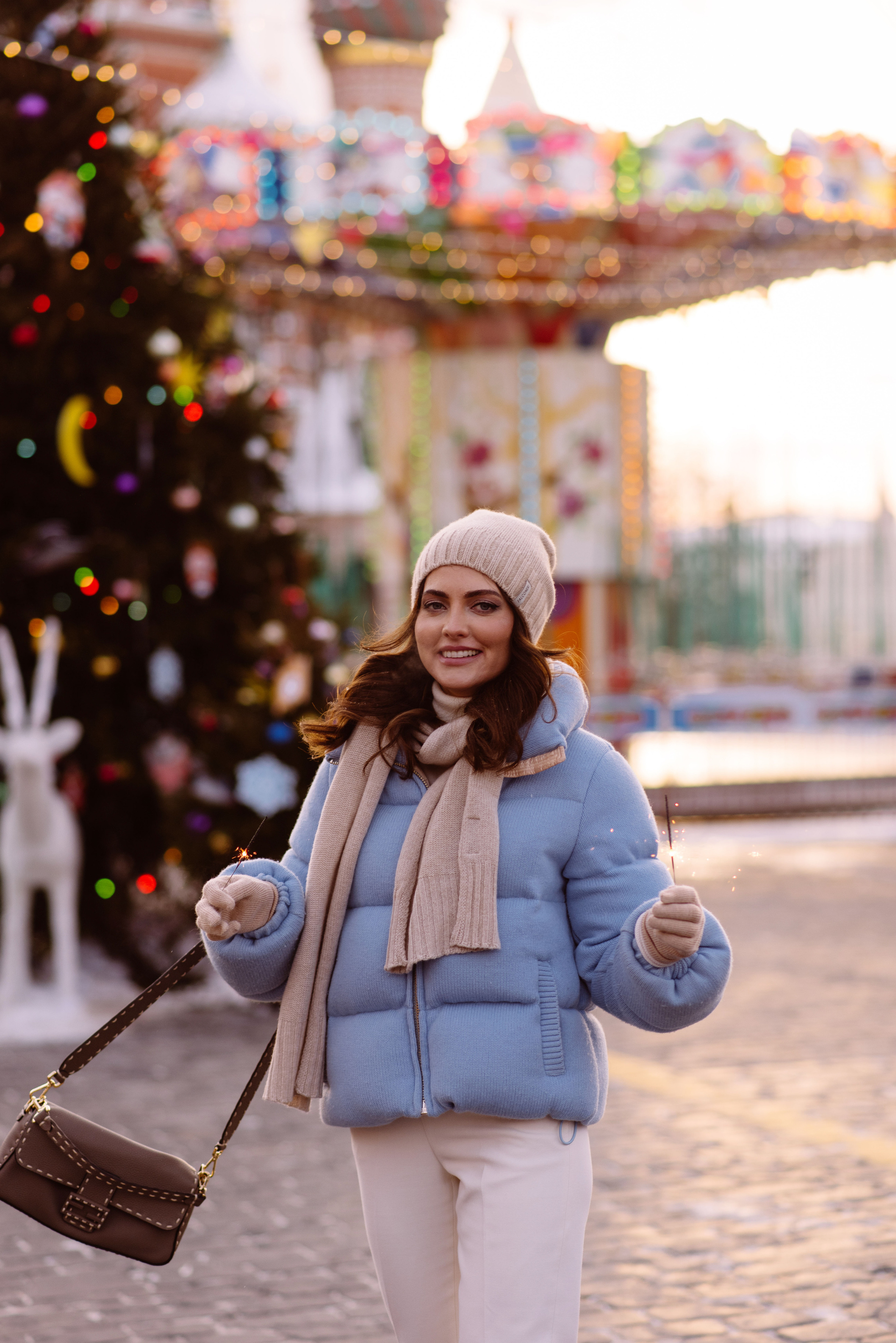 Алена на ярмарке у ГУМа. Свадебный фотограф в Москве Анна Полушина