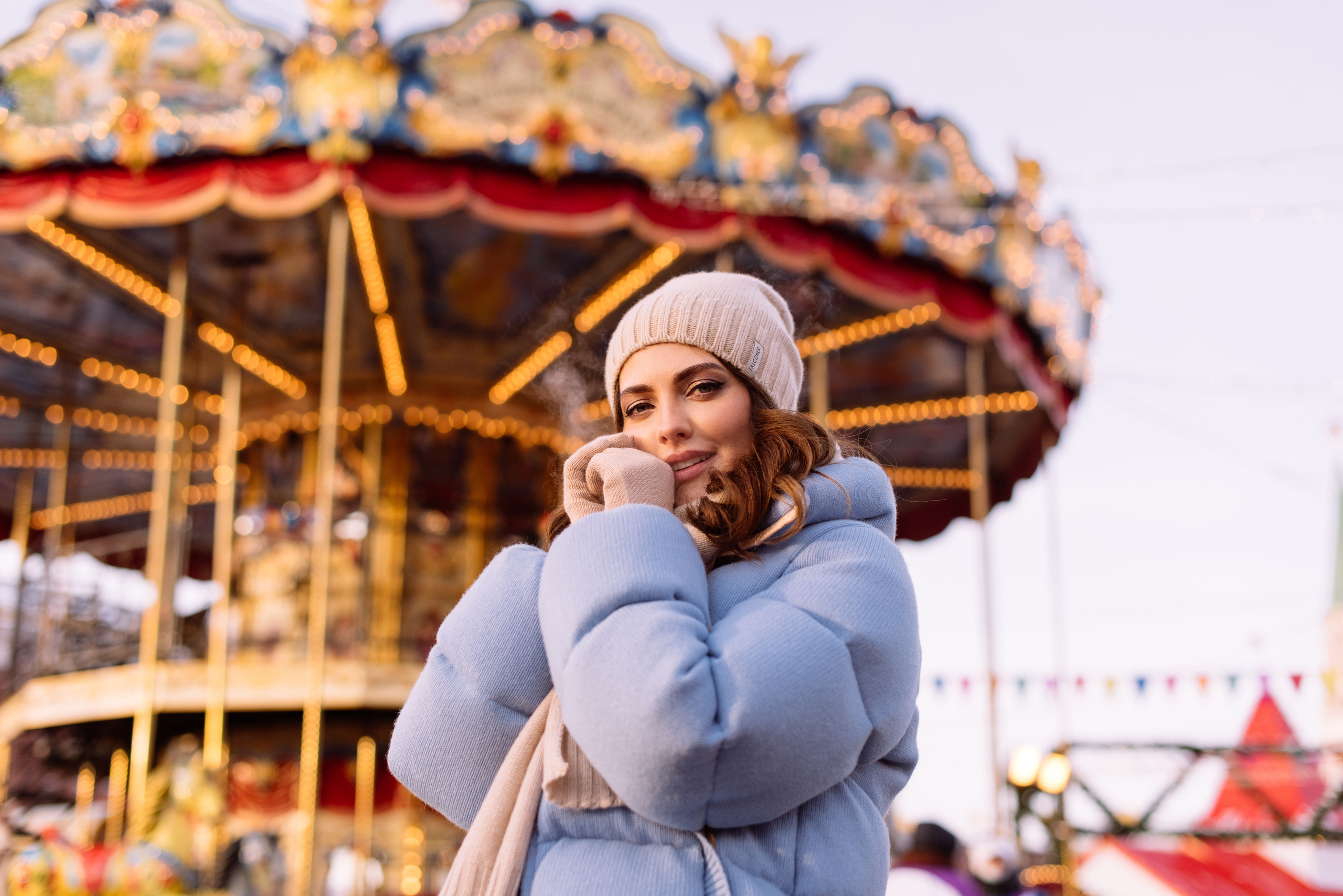 Алена на ярмарке у ГУМа. Свадебный фотограф в Москве Анна Полушина