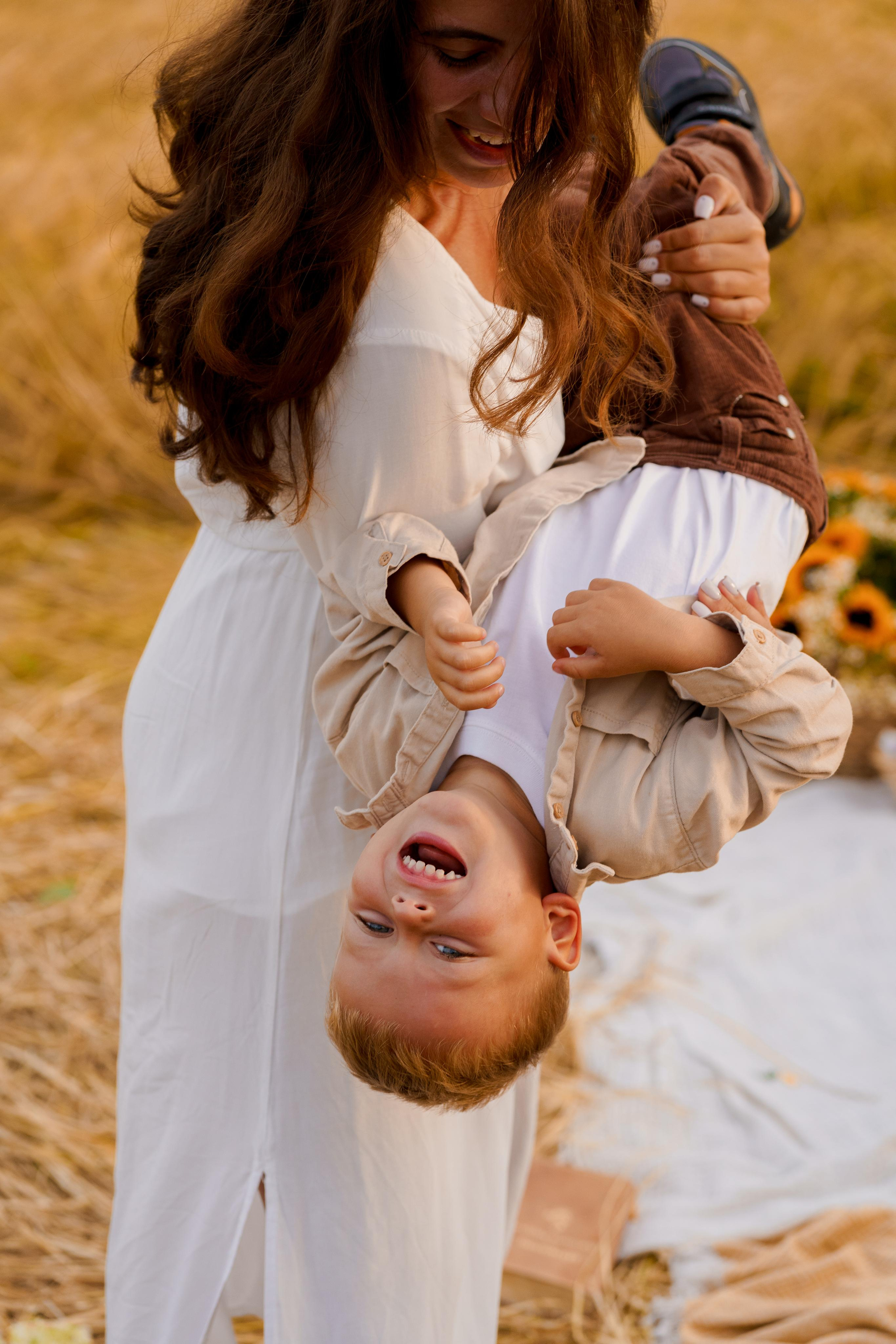 Семейная фотосессия в студии в Москве, семейный фотограф Анна Полушина. Свадебный фотограф в Москве Анна Полушина