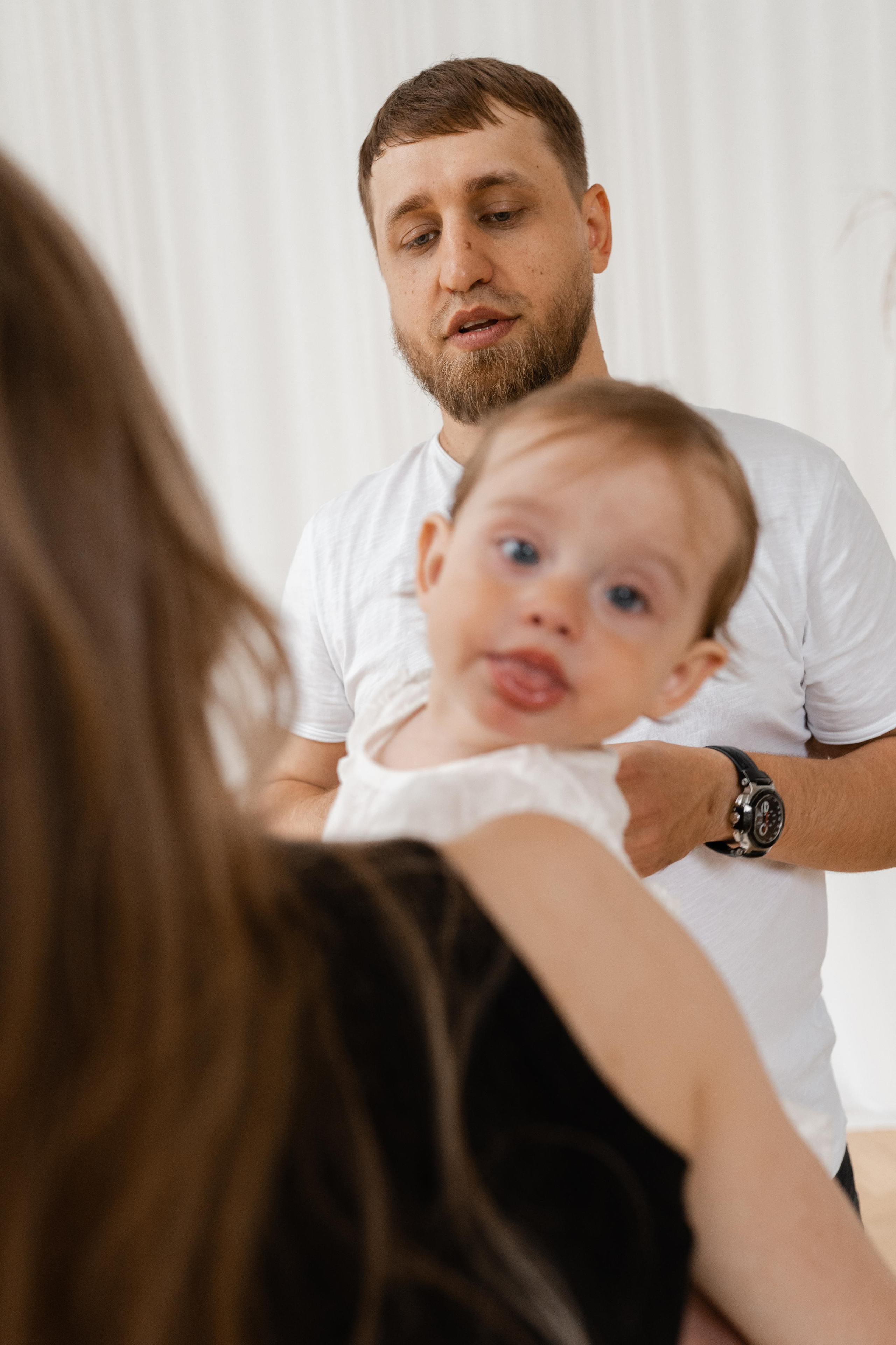 Семейная фотосессия в студии в Москве, семейный фотограф Анна Полушина. Свадебный фотограф в Москве Анна Полушина