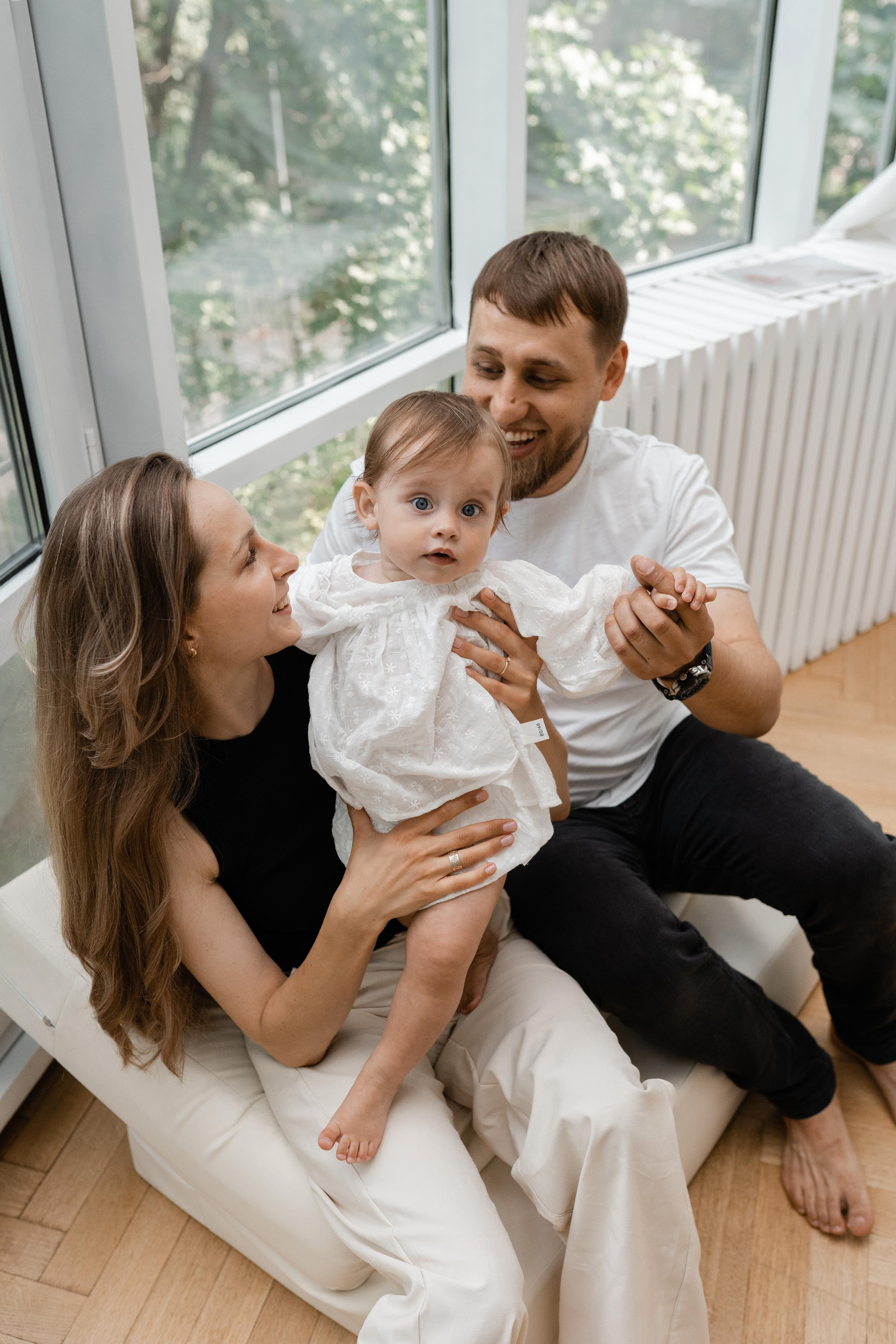 Семейная фотосессия в студии в Москве, семейный фотограф Анна Полушина. Свадебный фотограф в Москве Анна Полушина