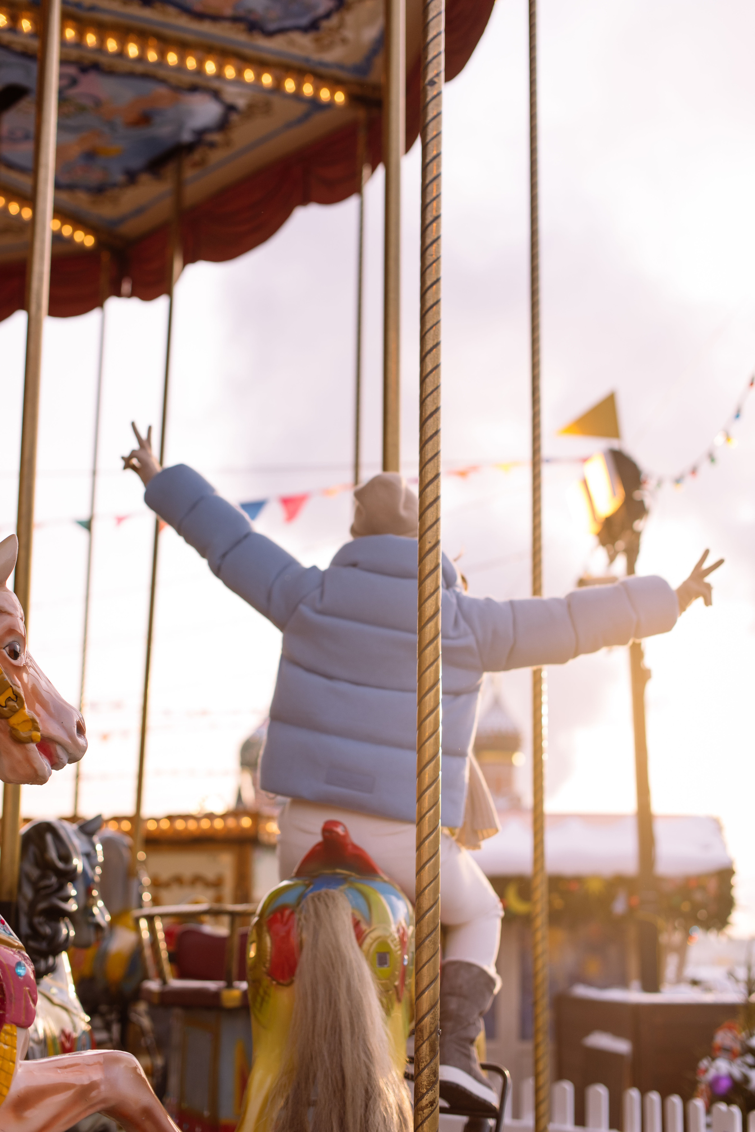 Алена на ярмарке у ГУМа. Свадебный фотограф в Москве Анна Полушина
