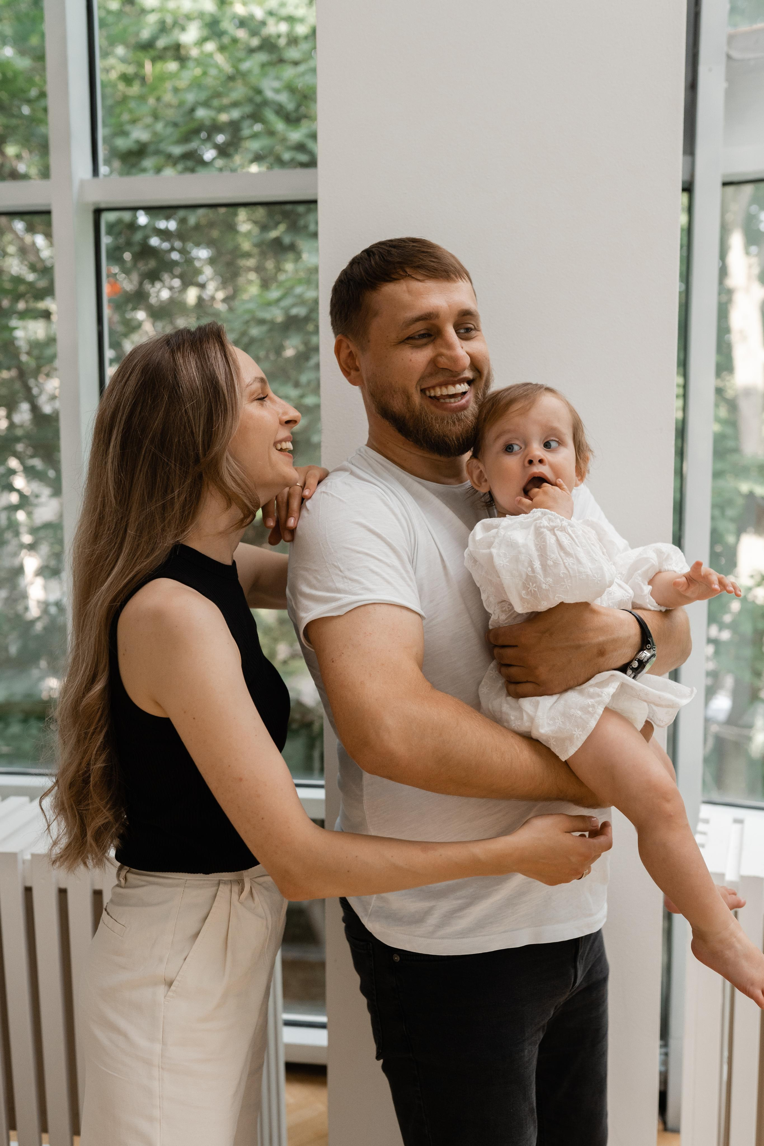 Семейная фотосессия в студии в Москве, семейный фотограф Анна Полушина. Свадебный фотограф в Москве Анна Полушина