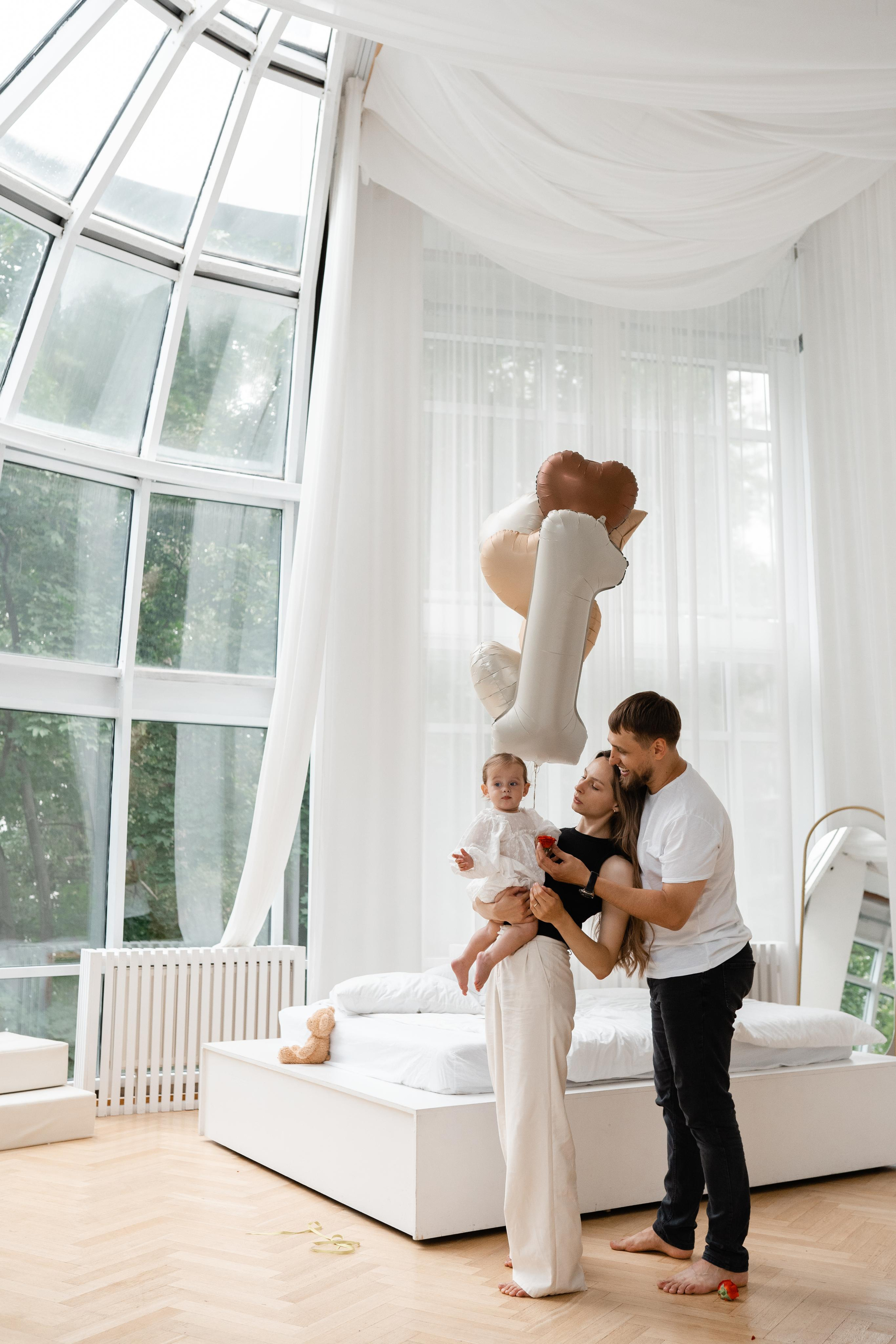 Семейная фотосессия в студии в Москве, семейный фотограф Анна Полушина. Свадебный фотограф в Москве Анна Полушина