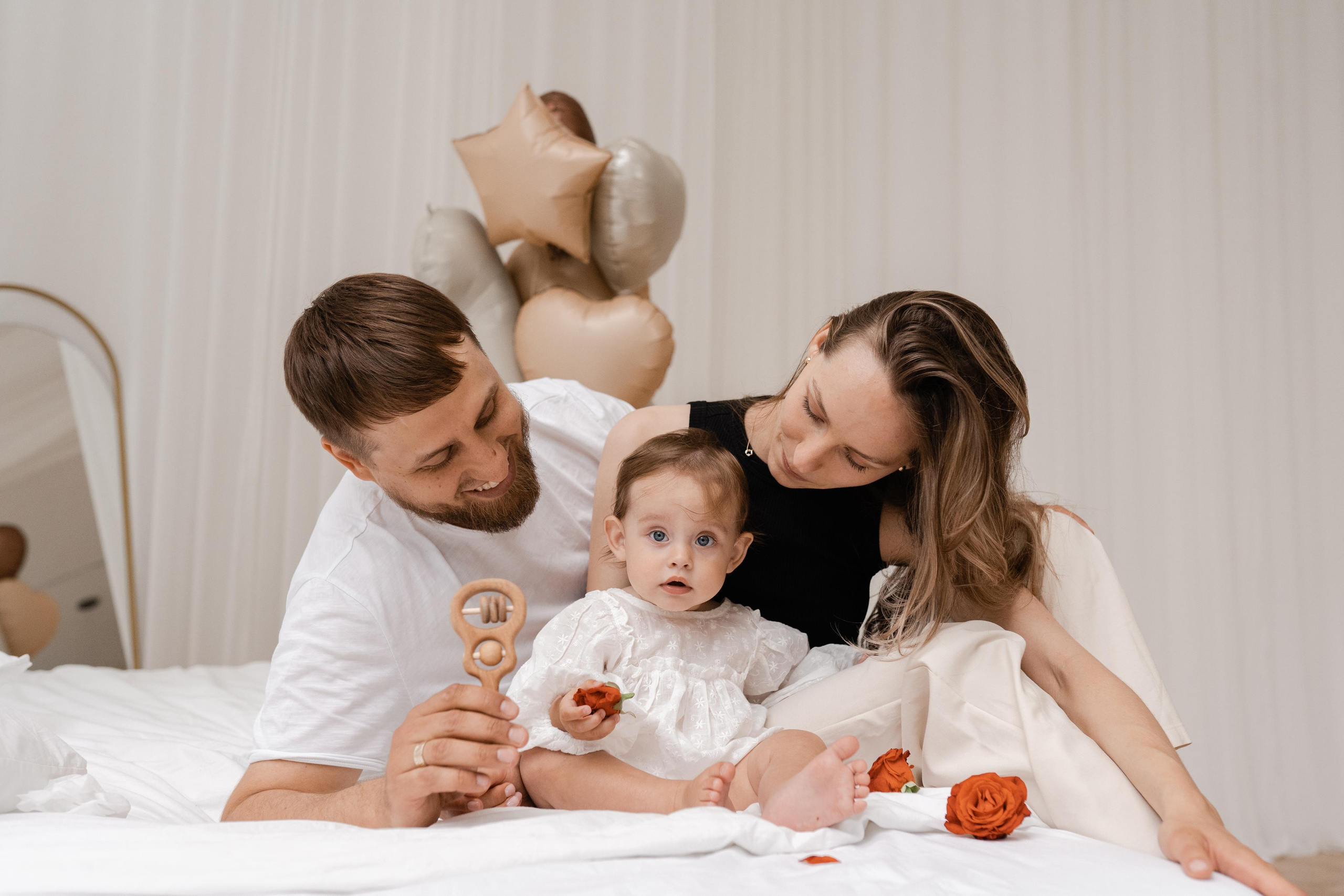 Семейная фотосессия в студии в Москве, семейный фотограф Анна Полушина. Свадебный фотограф в Москве Анна Полушина