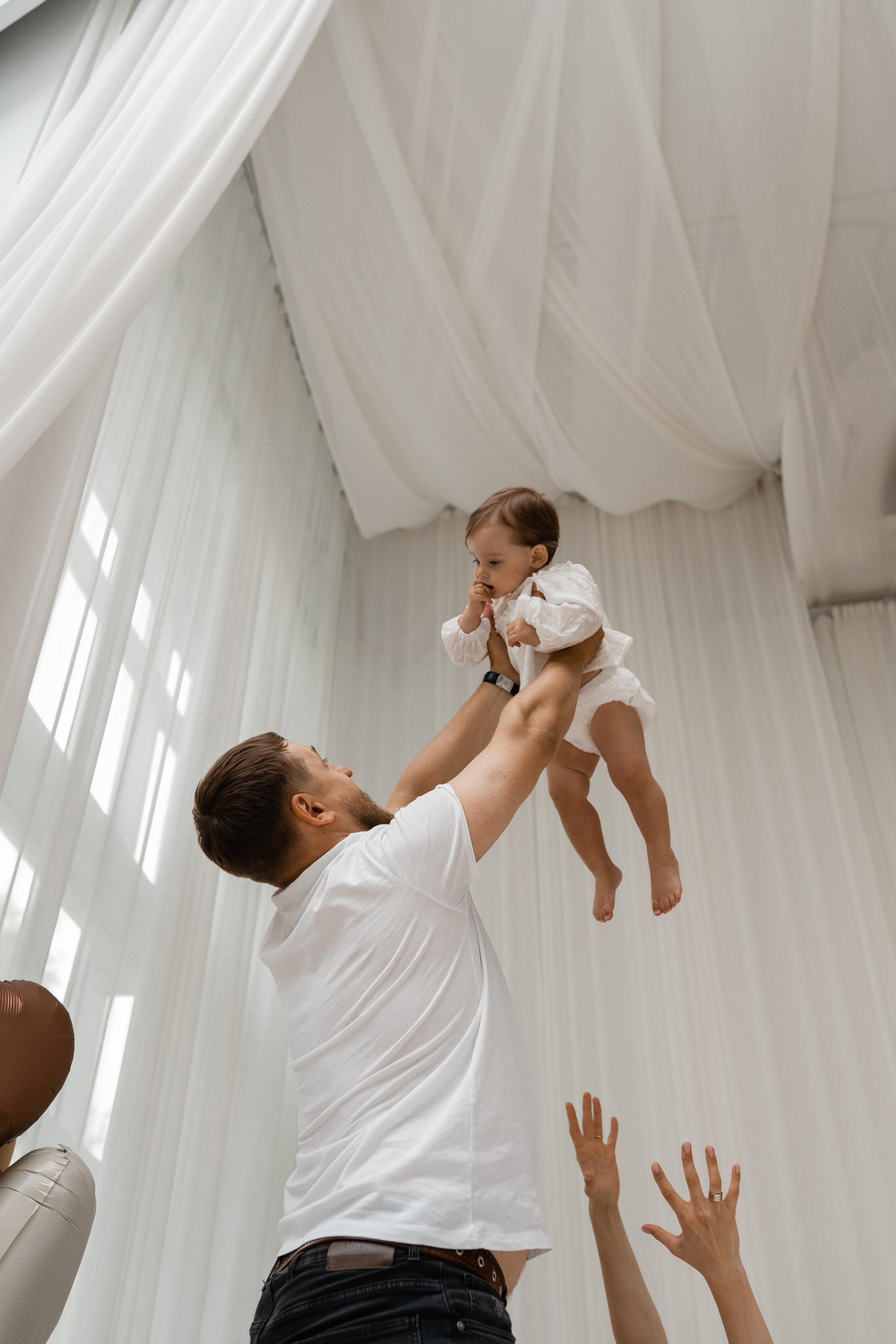 Семейная фотосессия в студии в Москве, семейный фотограф Анна Полушина. Свадебный фотограф в Москве Анна Полушина