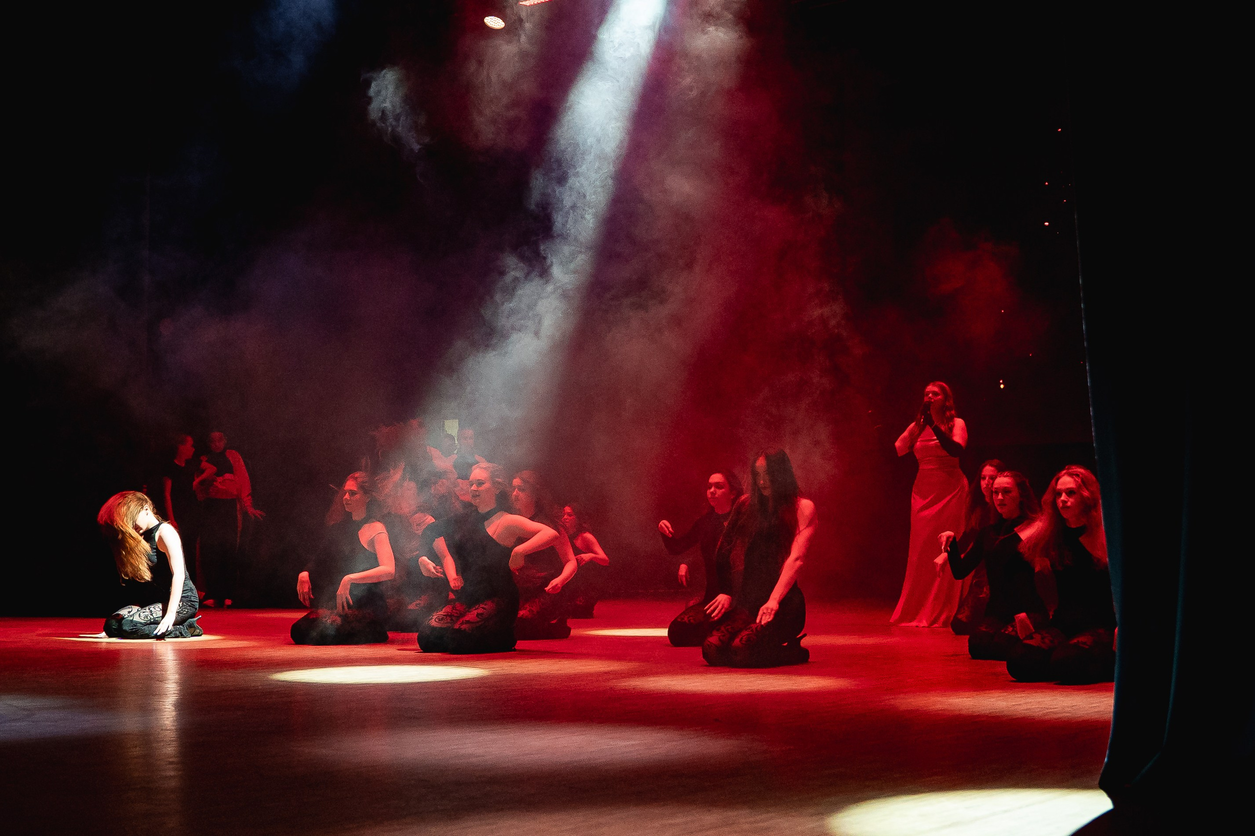 Отчётный концерт танцевально-спортивного клуба «PULSE». Портретный и репортажный фотограф в Воронеже: Анастасия Пузикова