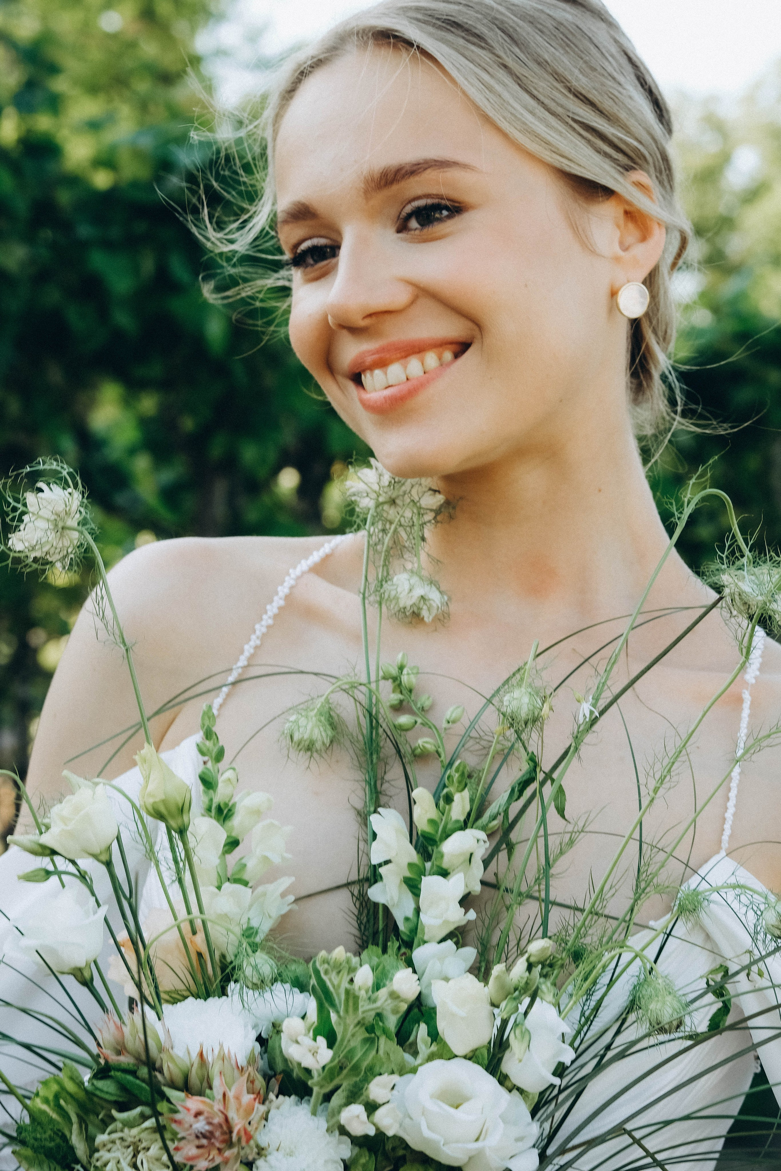 СВАДЕБНАЯ СЬЕМКА В ПАРКЕ ОРАНИЕНБАУМ. Профессиональный фотограф, Санкт-Петербург — Виктория Богомолова