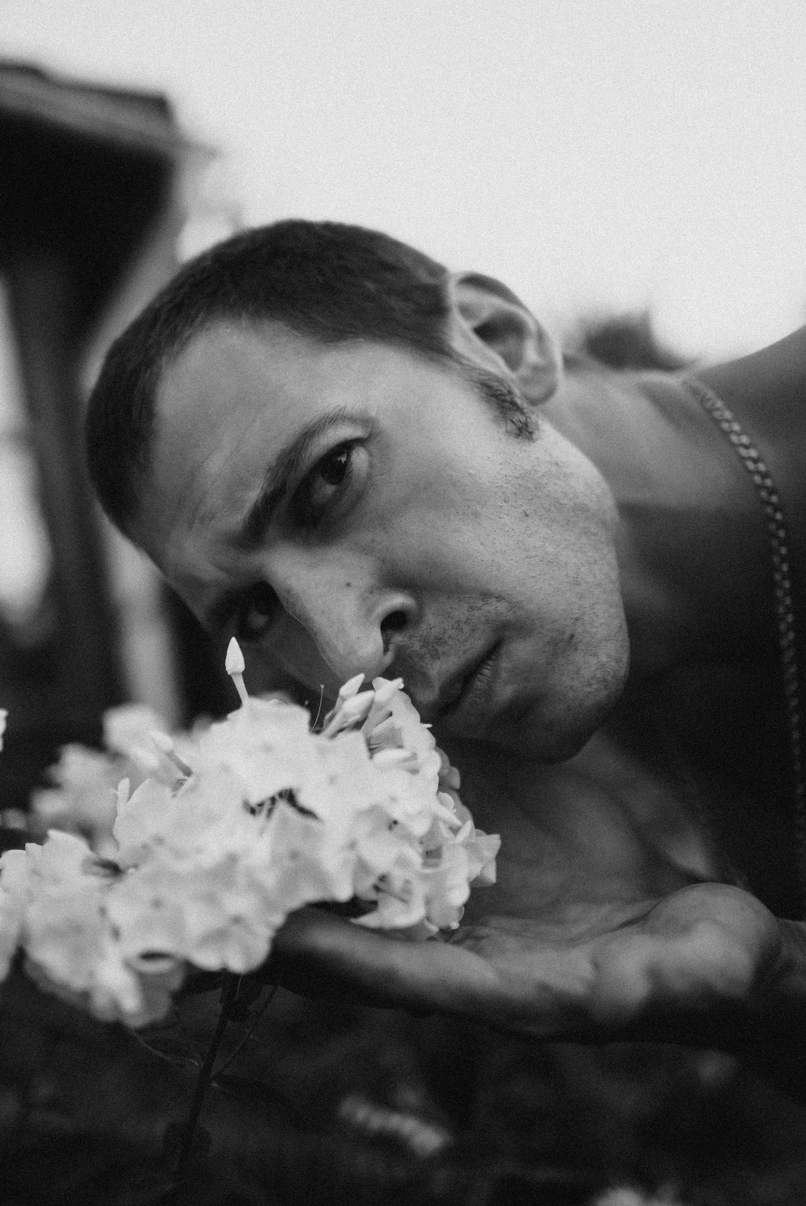 2024. Стрит-фотография, полная абсурда, идиотизма и красоты