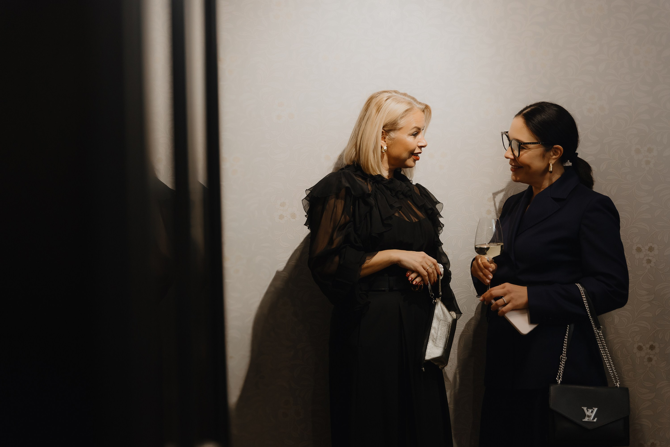 Открытие нового пространства интерьерного салона L. DECO в феврале 2025. L. Deco интерьерный салон. Краски/обои/лепной декор