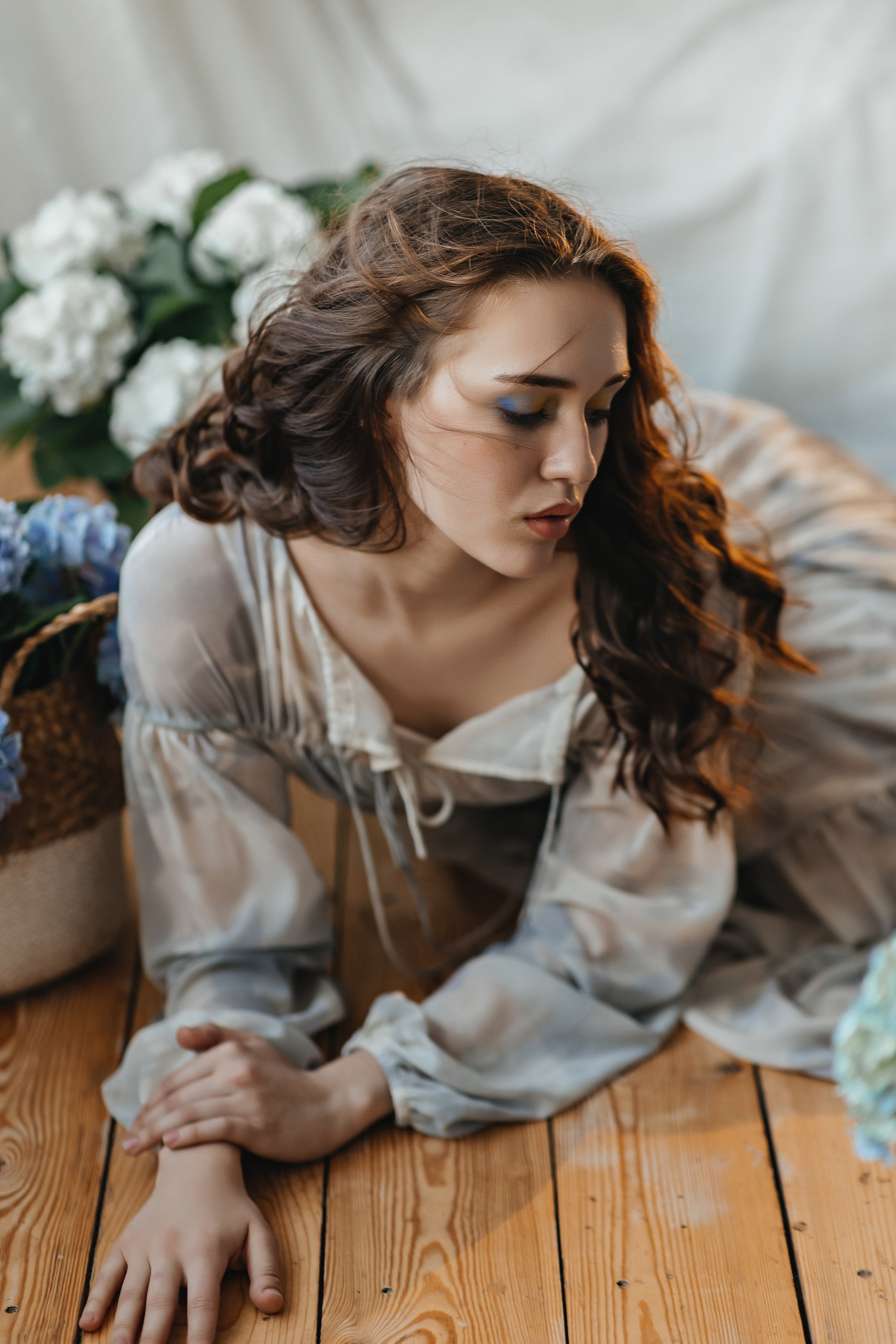 Портретная фотосессия в гортензиях