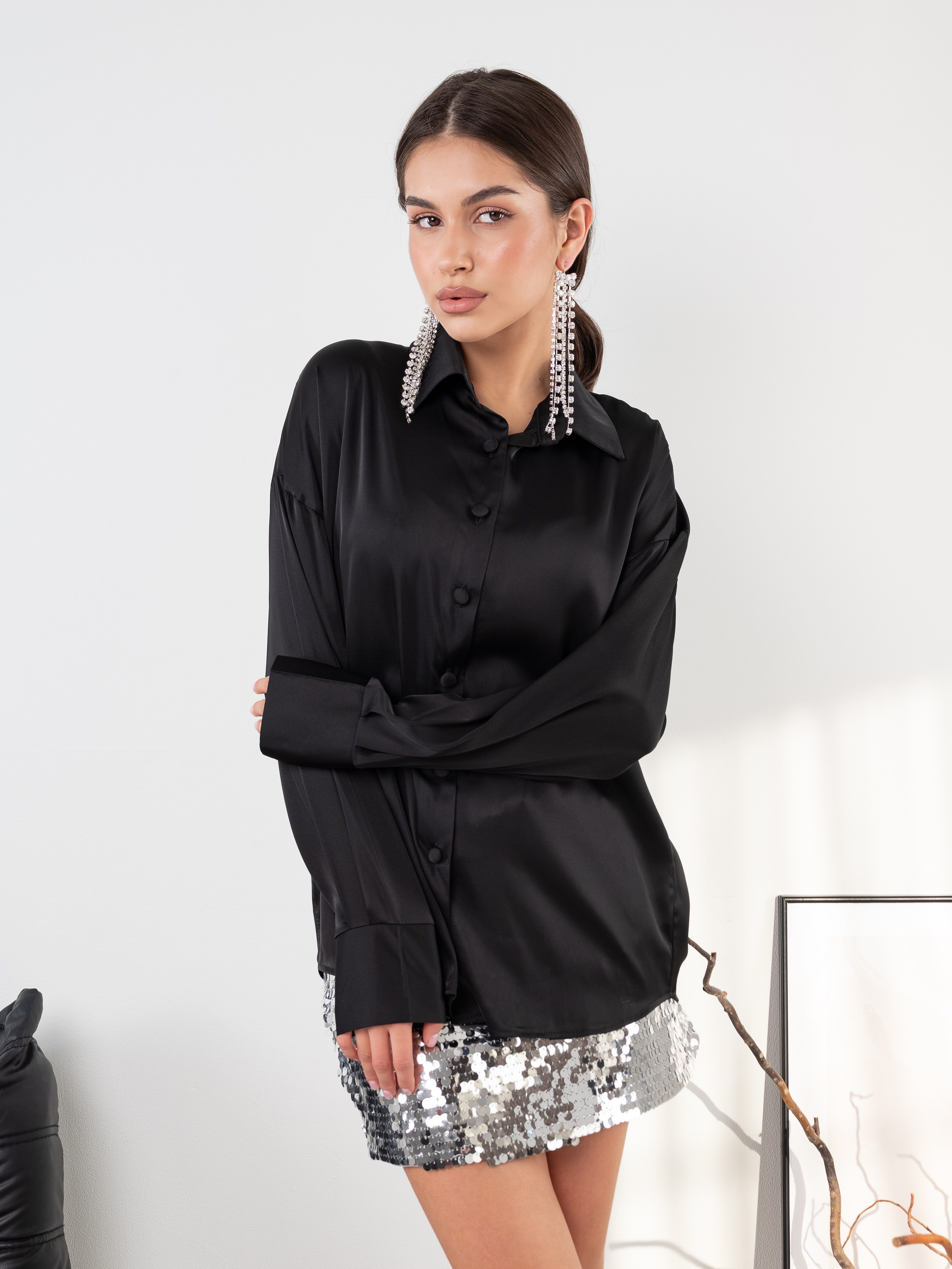 Атласные рубашки. Предметный фотограф, фото для маркетплейсов Пятигорск, КМВ