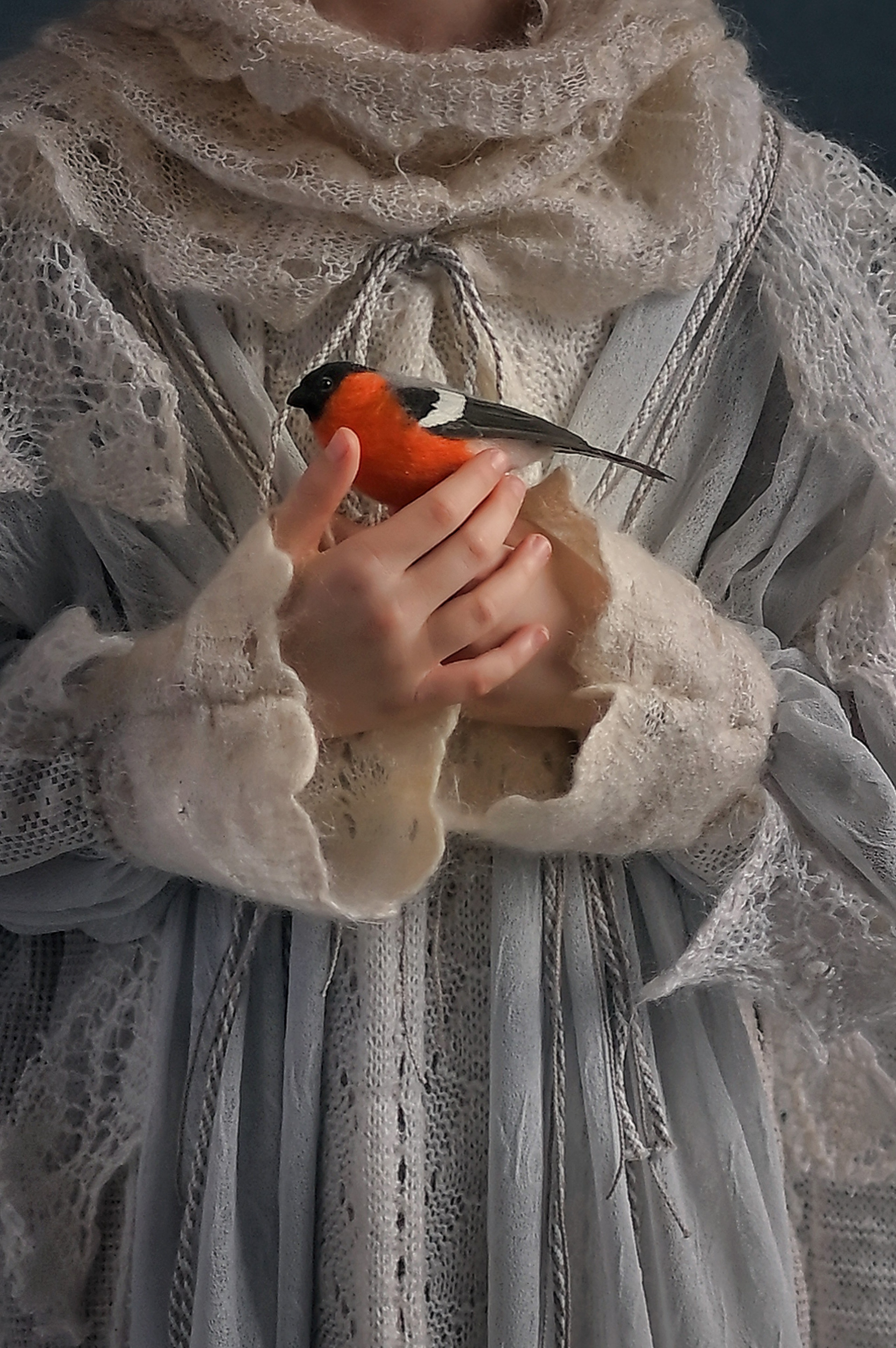 Дашуля в роли сказочной зимней героини. Фотографы крещения/венчания  Красноярск Татьяна и Вячеслав Переваловы