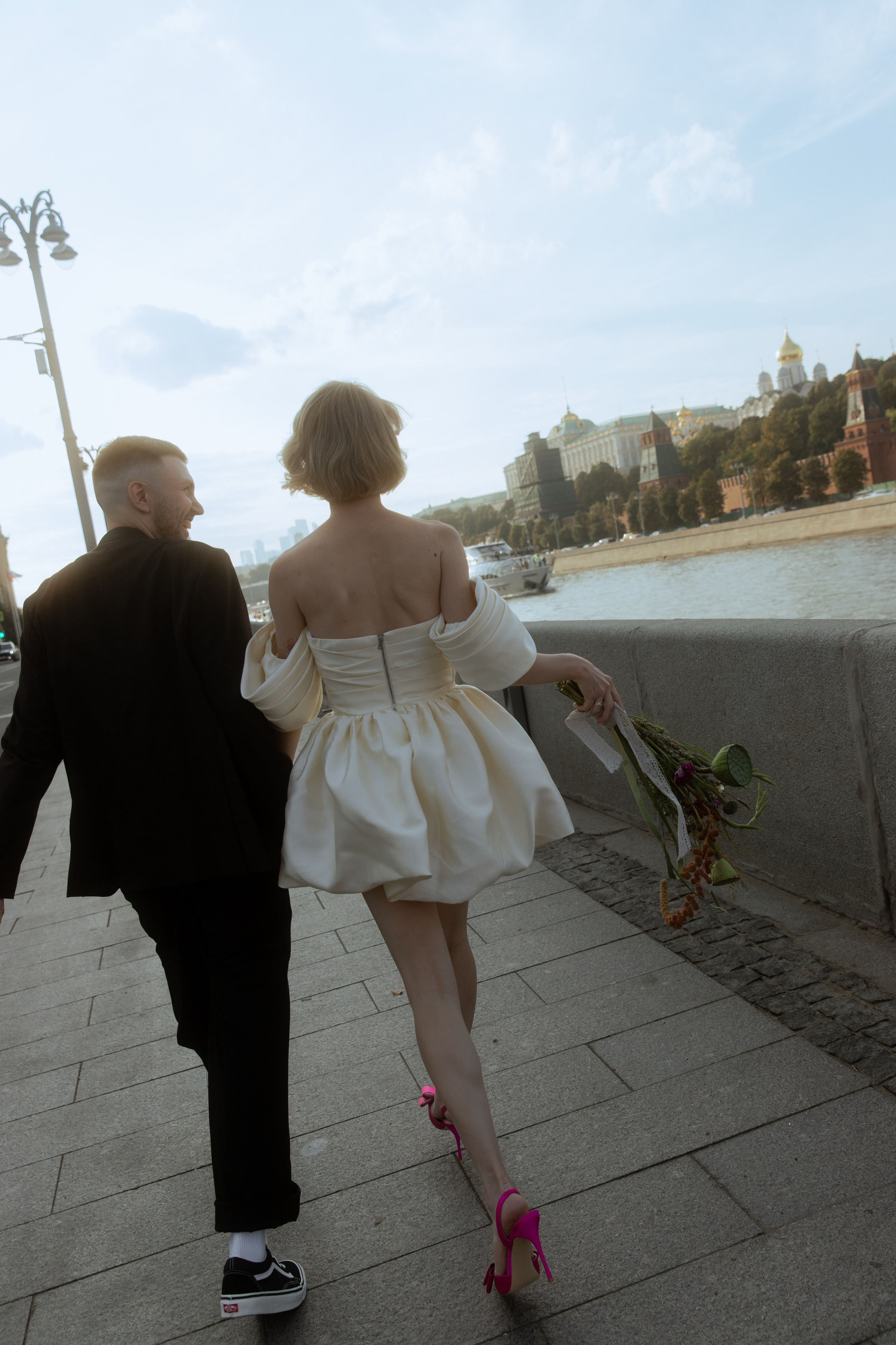 Анна и Никита, роспись и прогулка в Москве. Фотограф в Москве Екатерина Черненко